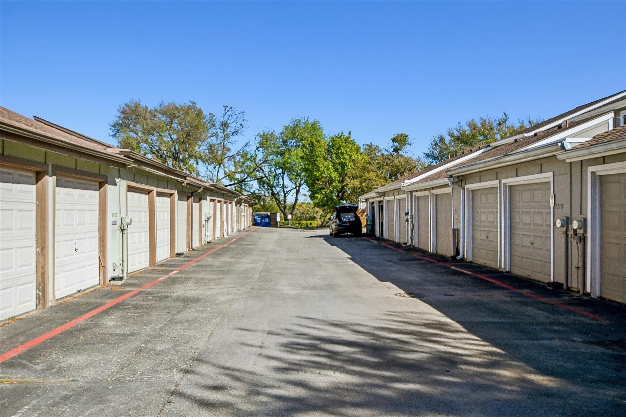 1706 Timber Ridge Dr, Austin, TX 78741