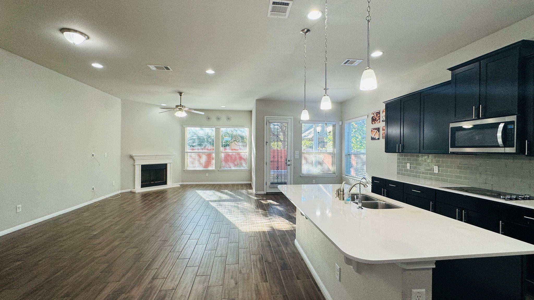 807 Copper Lake Rd, Cedar Park, TX 78613