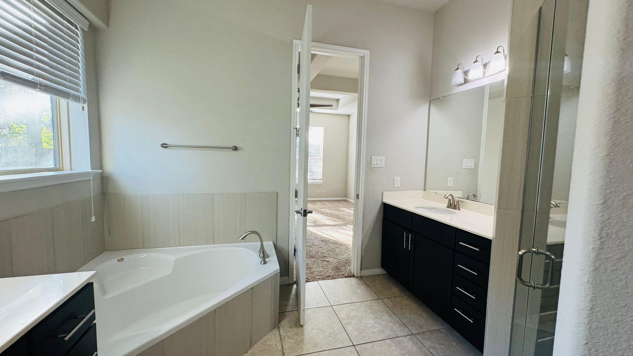 807 Copper Lake Rd, Cedar Park, TX 78613