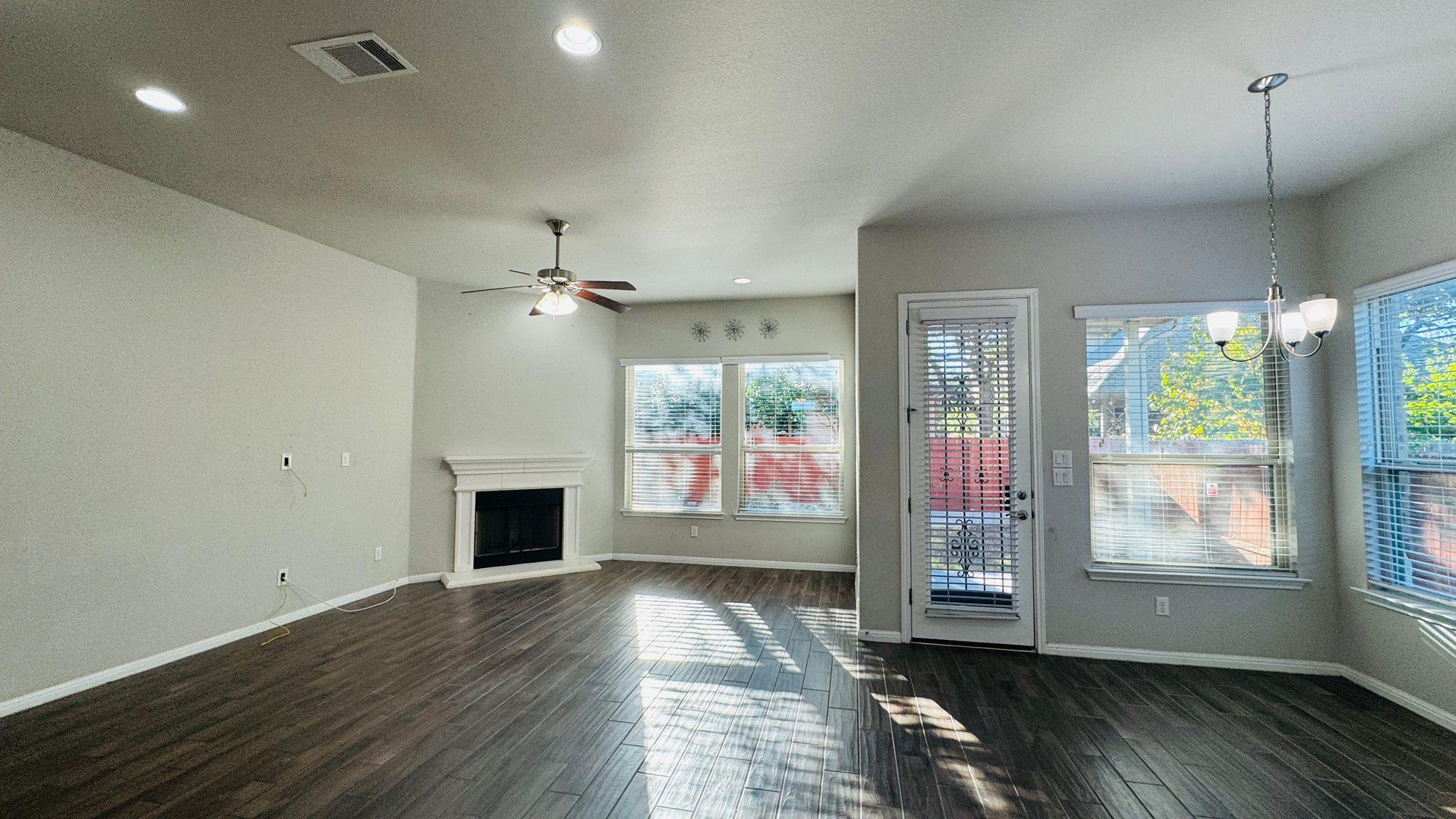 807 Copper Lake Rd, Cedar Park, TX 78613