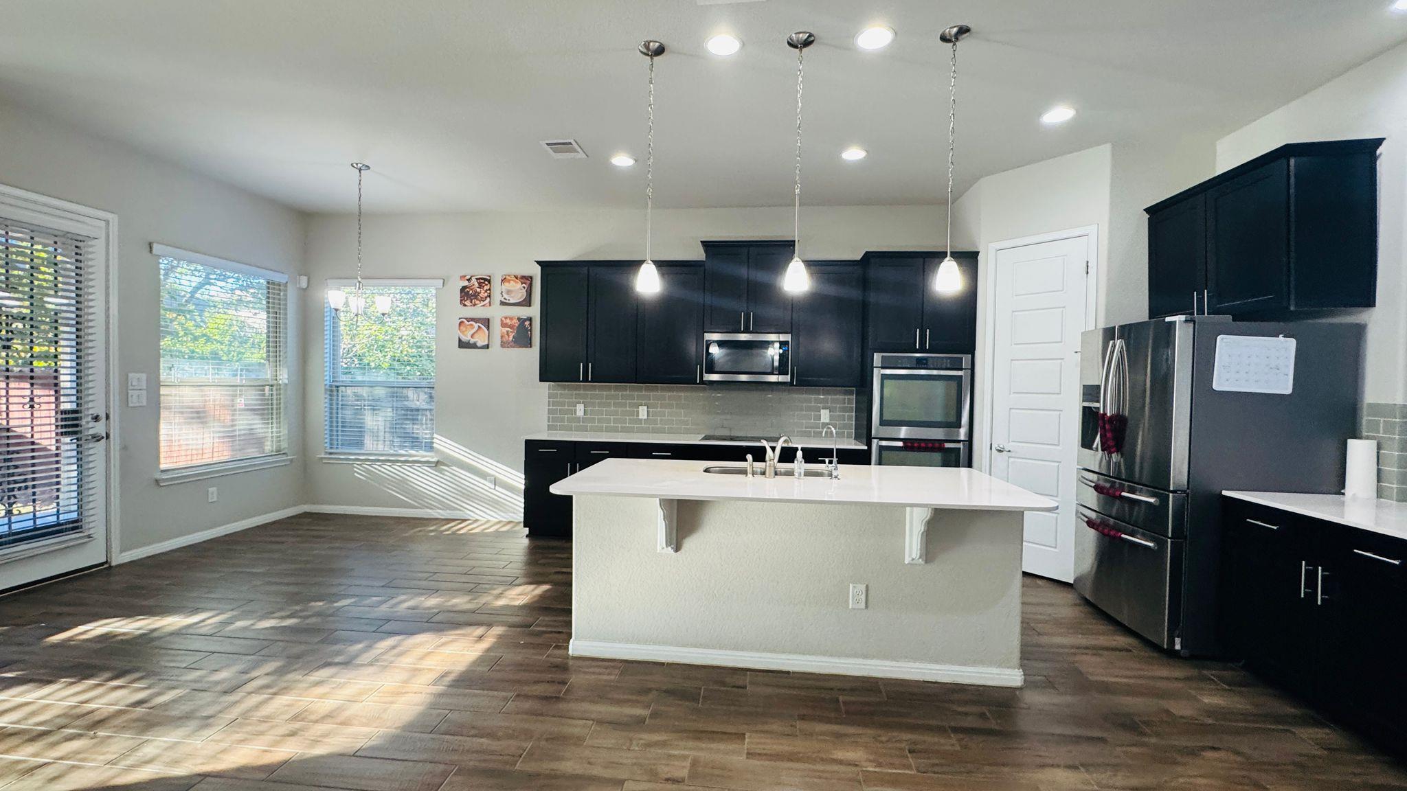 807 Copper Lake Rd, Cedar Park, TX 78613