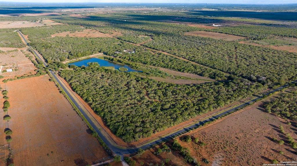 6170 County Road 332, Jourdanton, TX 78026