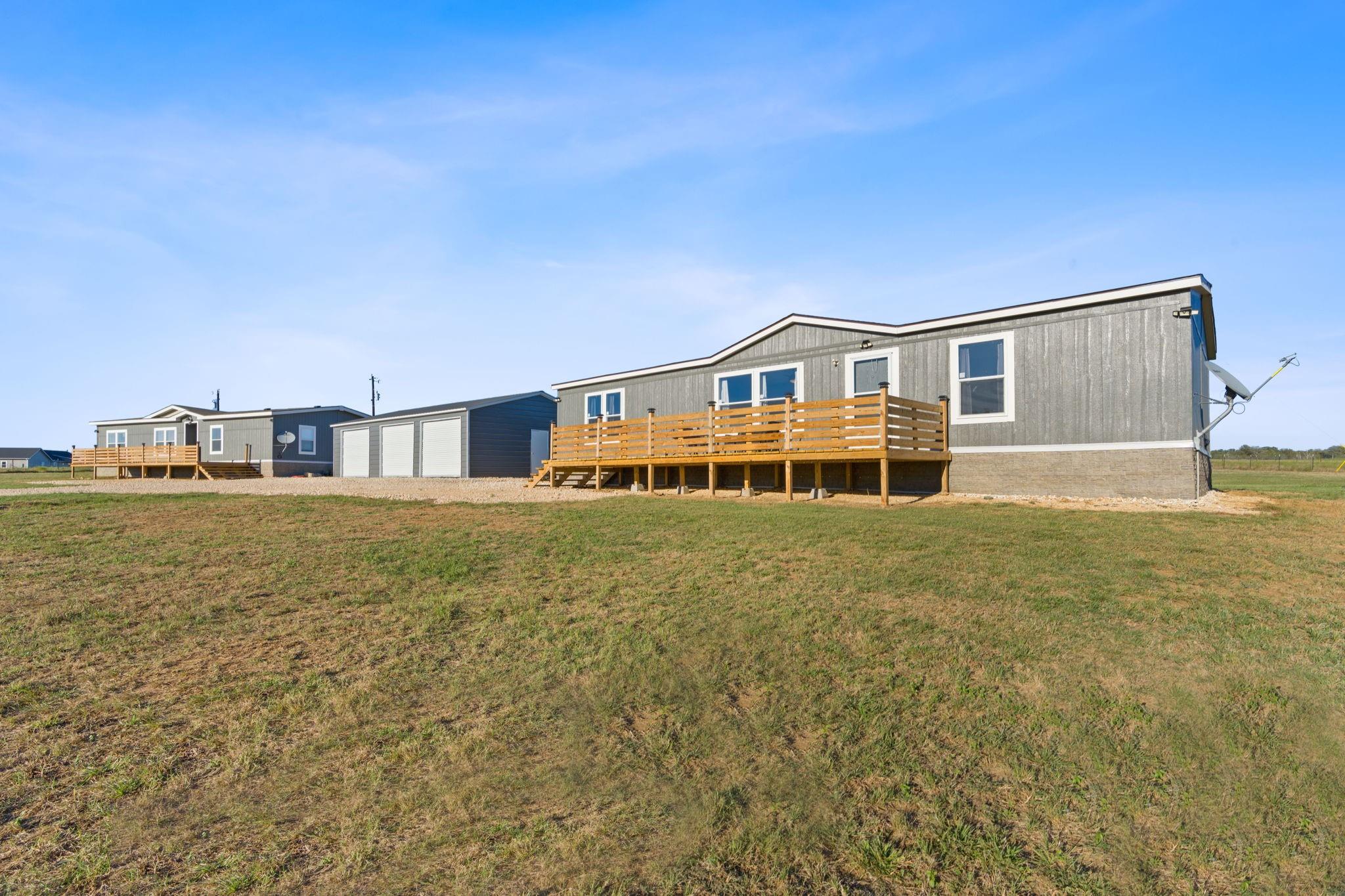 5897 Old Colony Line Rd, Lockhart, TX 78644