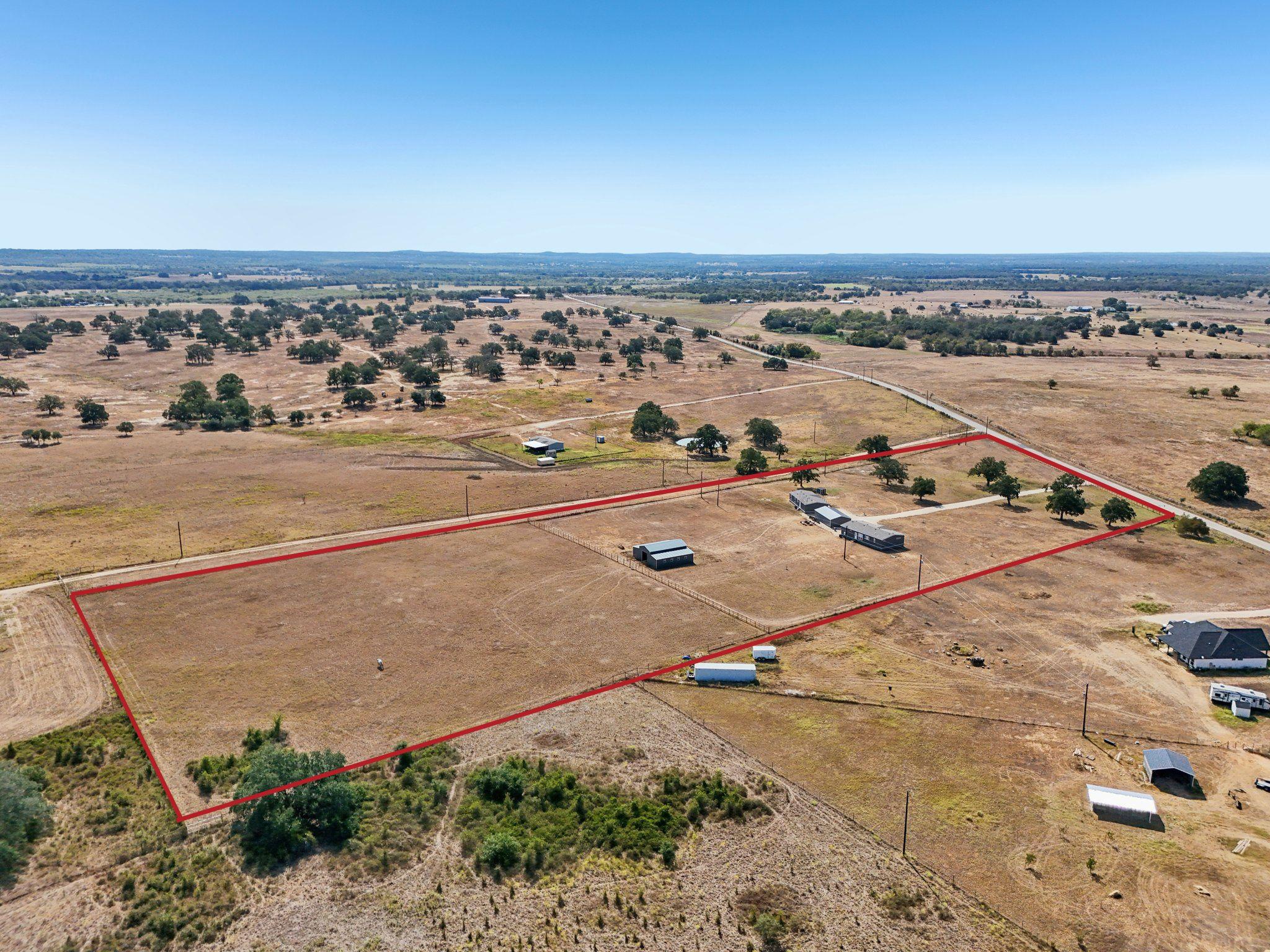 5897 Old Colony Line Rd, Lockhart, TX 78644