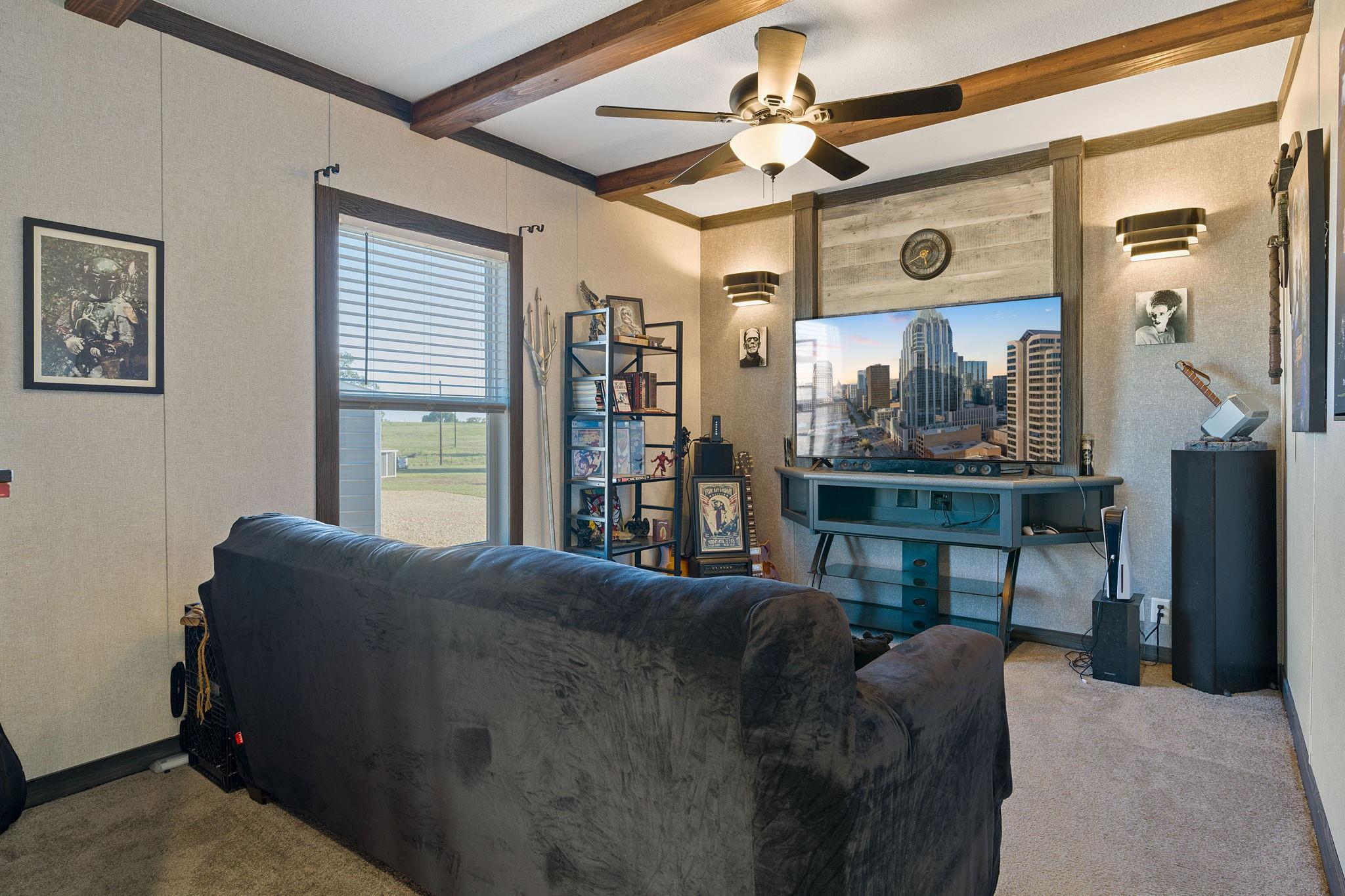 5897 Old Colony Line Rd, Lockhart, TX 78644