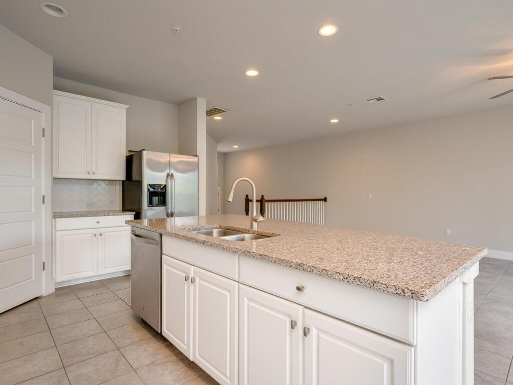 305 Bridgeford Dr, Austin, TX 78745