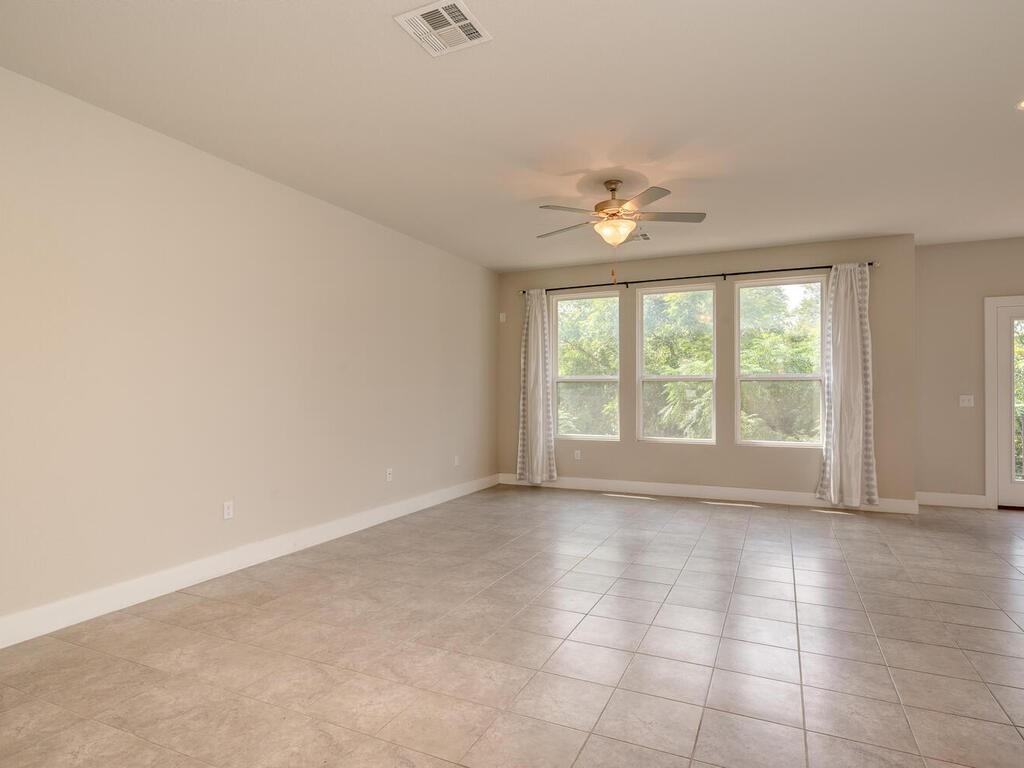 305 Bridgeford Dr, Austin, TX 78745