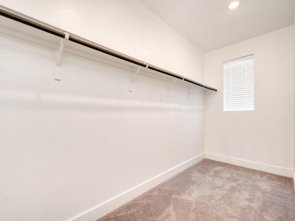 305 Bridgeford Dr, Austin, TX 78745