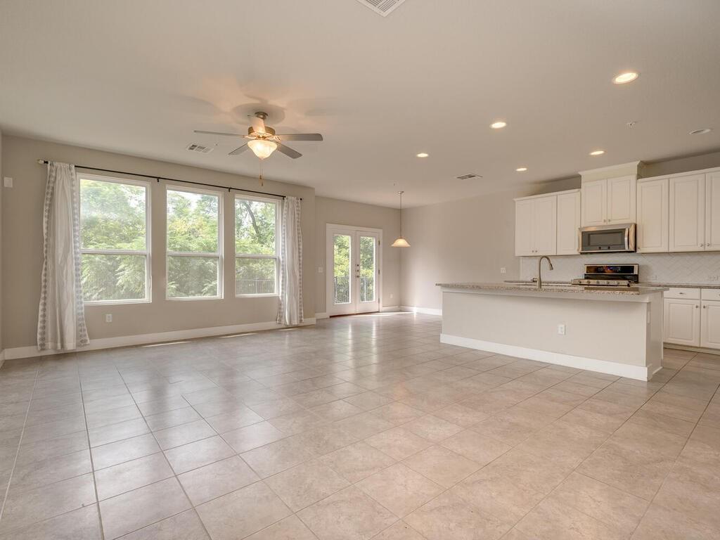 305 Bridgeford Dr, Austin, TX 78745