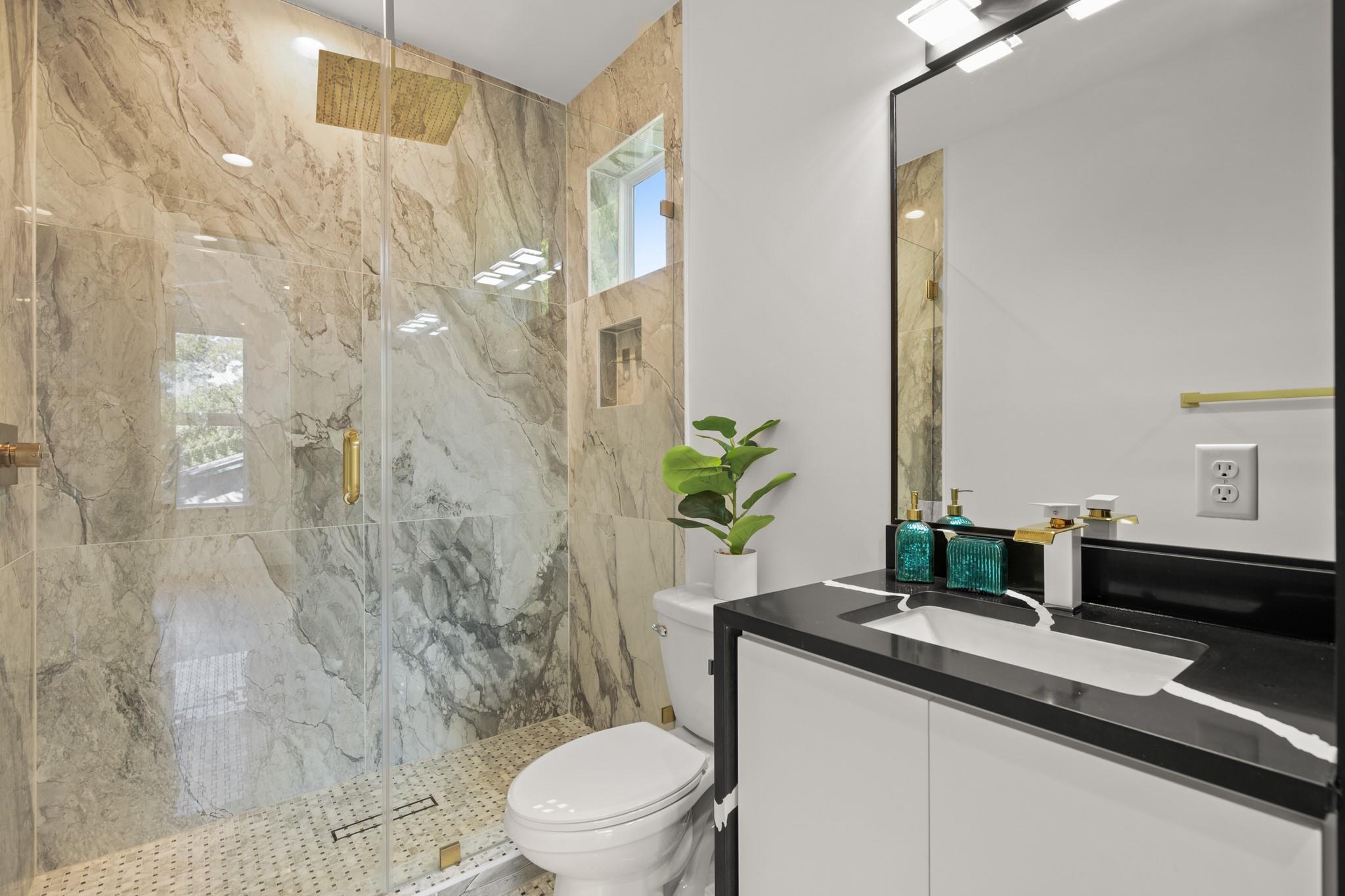 2902 Gonzales St # 2, Austin, TX 78702