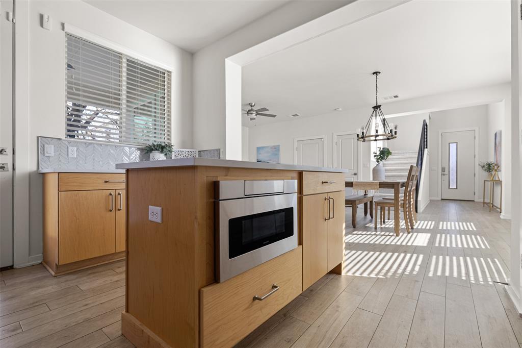 1716 Adina St, Austin, TX 78721