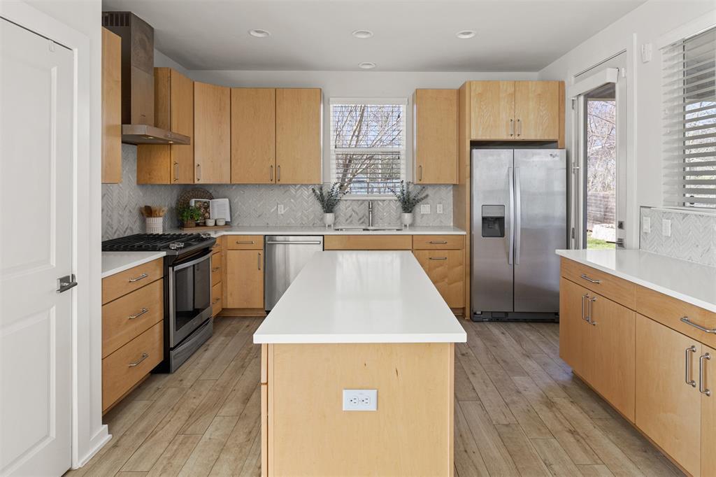 1716 Adina St, Austin, TX 78721