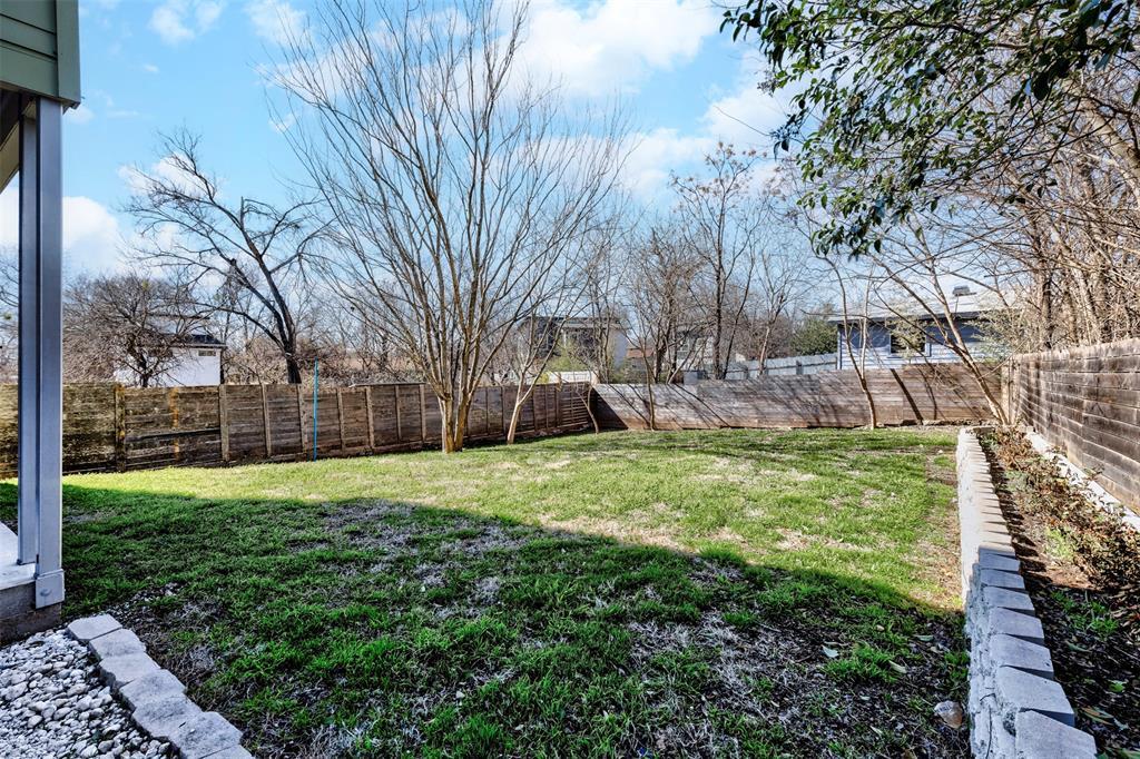 1716 Adina St, Austin, TX 78721