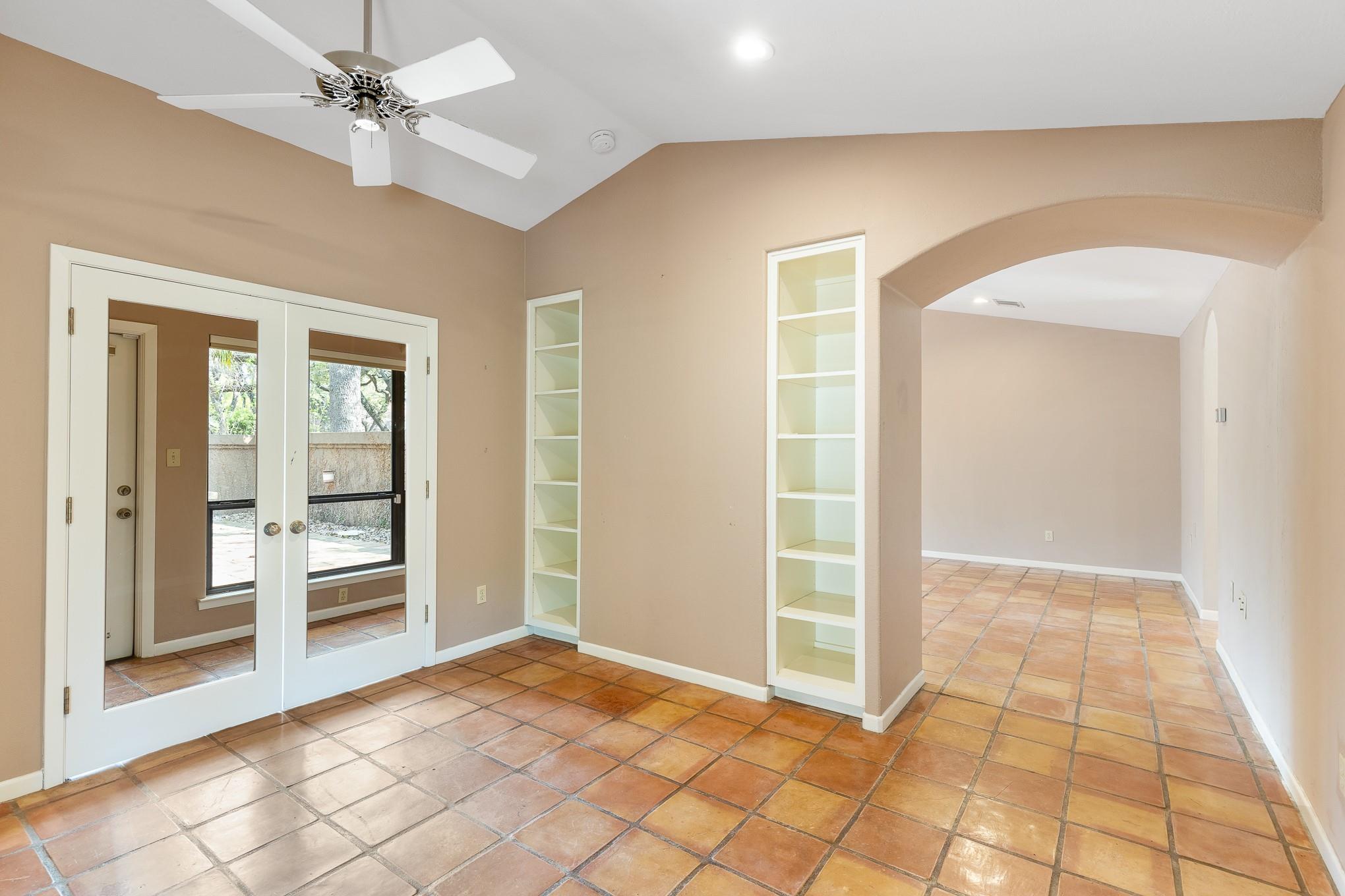 206 Blue Ground, Horseshoe Bay, TX 78657