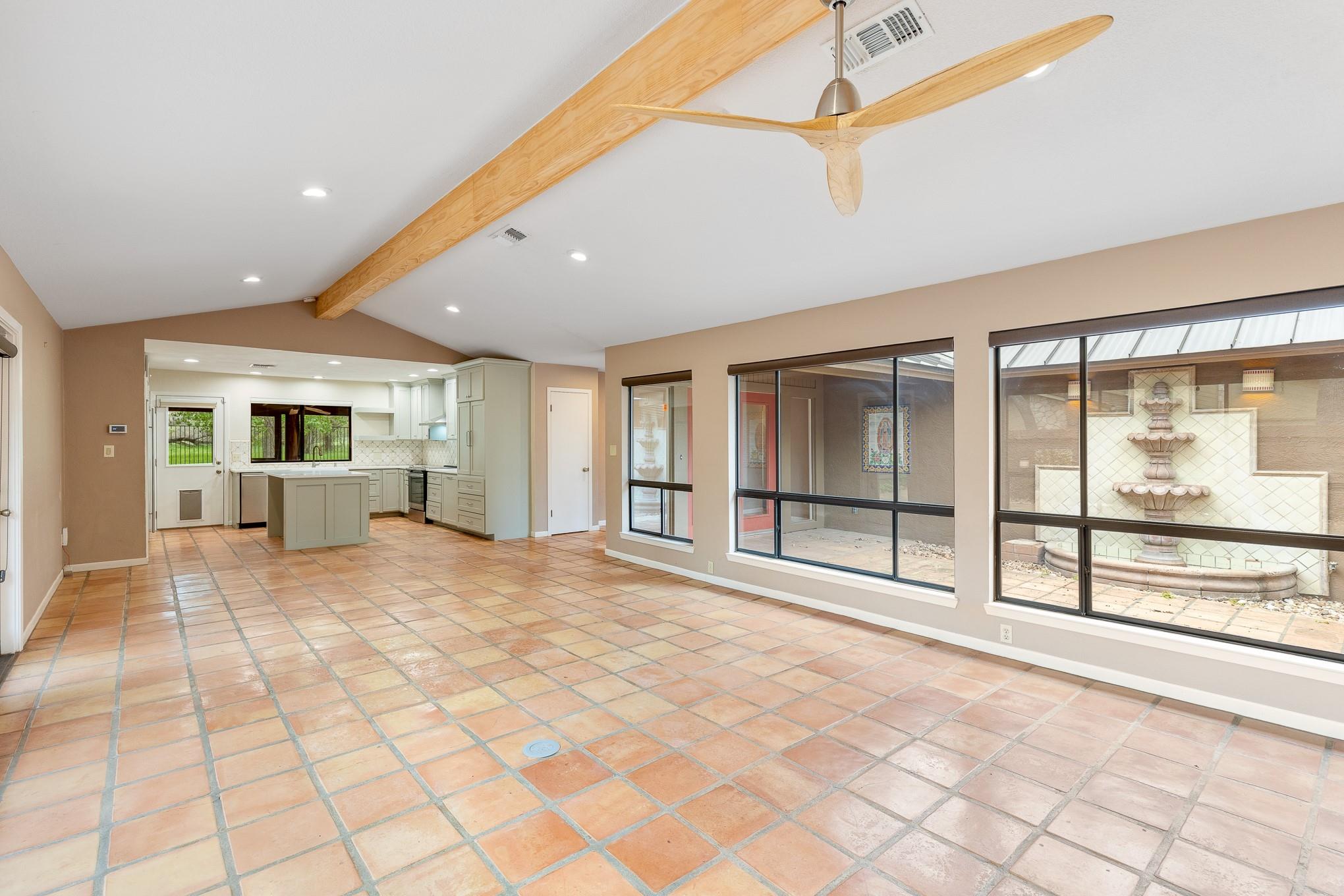 206 Blue Ground, Horseshoe Bay, TX 78657