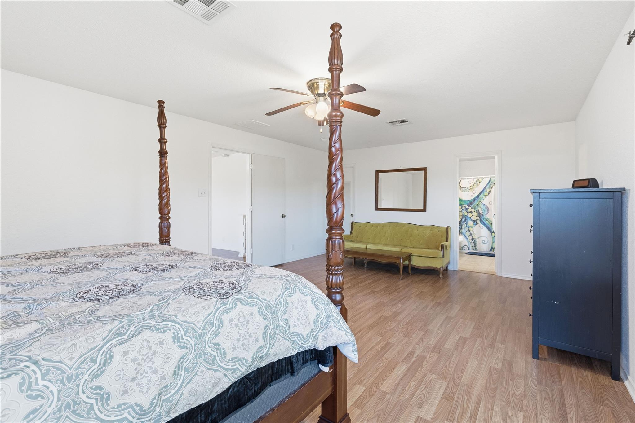 216 Capistrano Dr, San Marcos, TX 78666