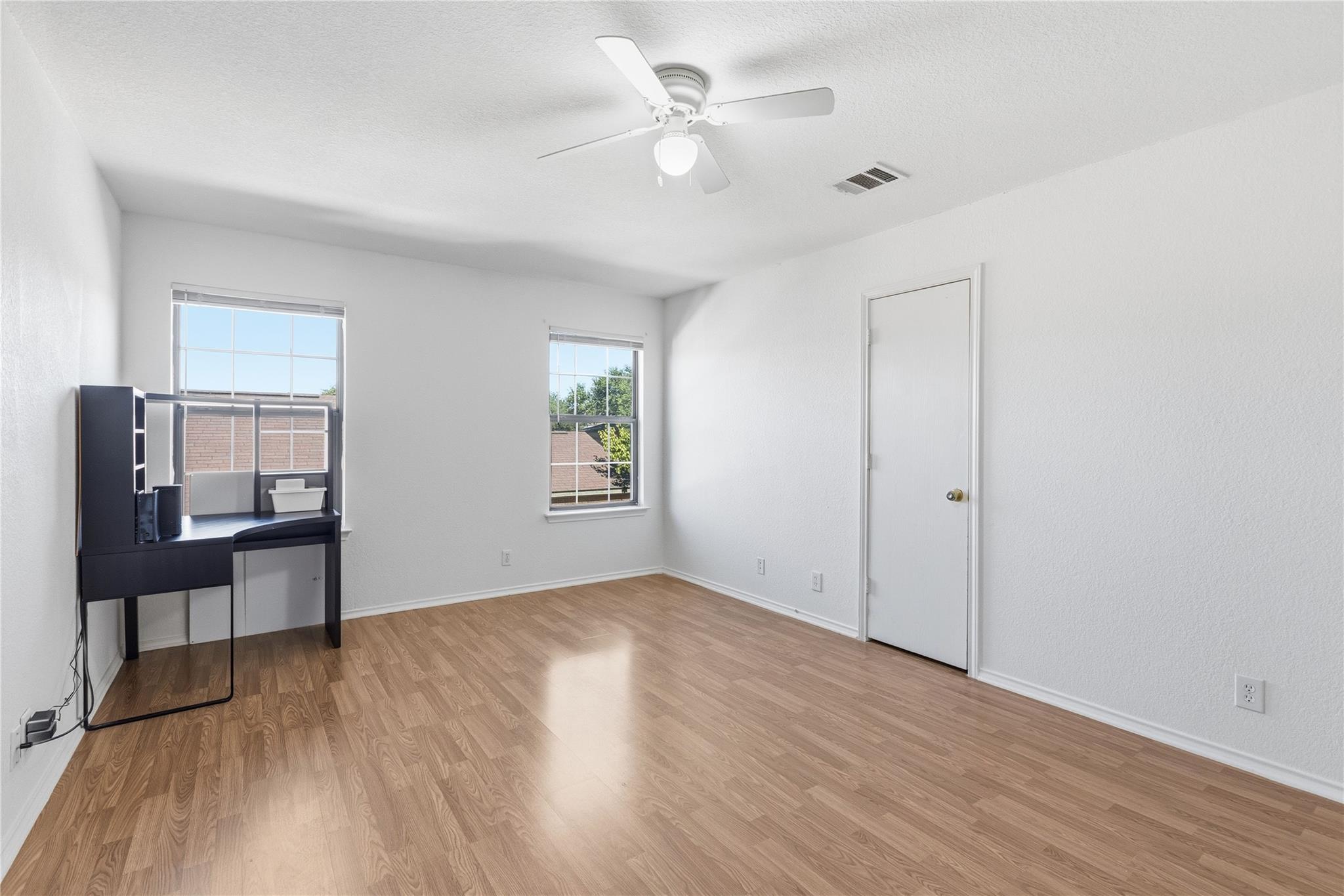 216 Capistrano Dr, San Marcos, TX 78666