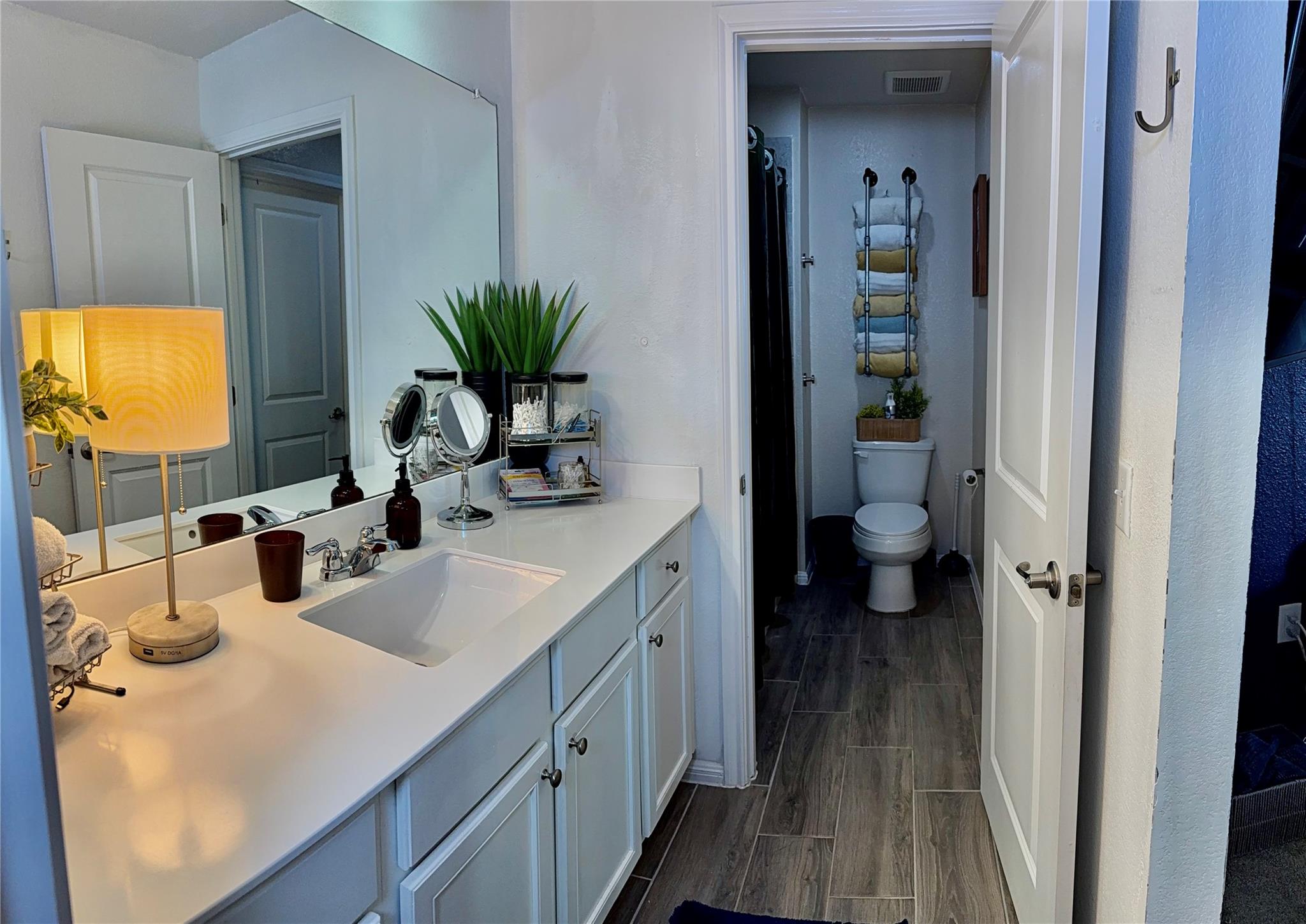 16710 Sonoma Breeze Dr, Manor, TX 78653