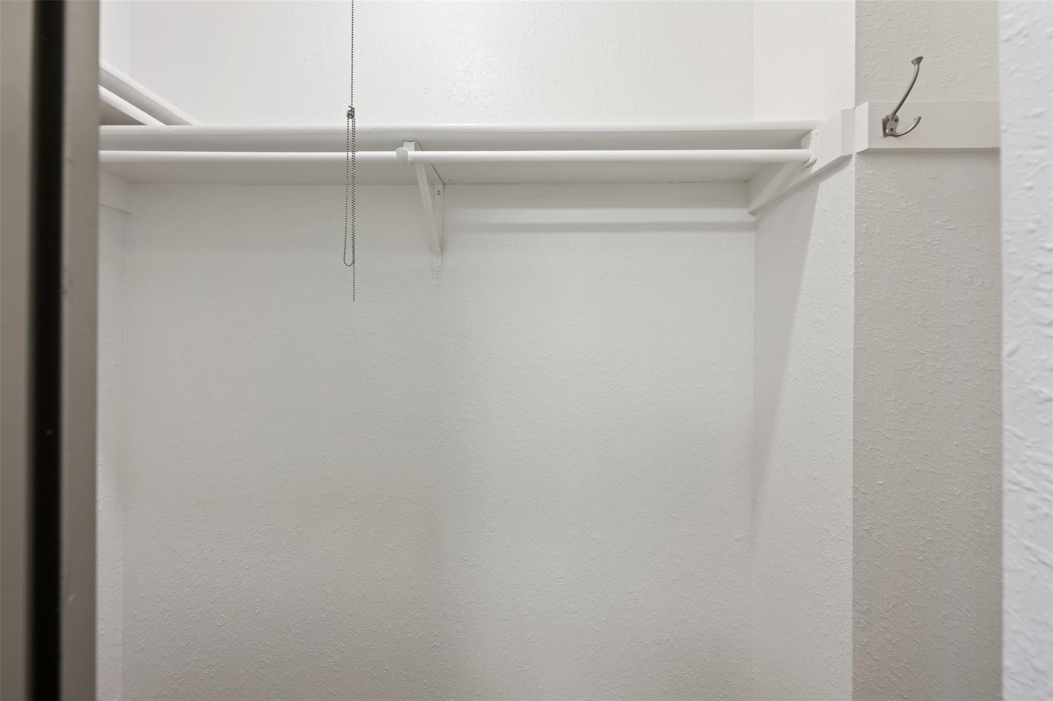 1411 N Gracy Farms Ln N # 100, Austin, TX 78758