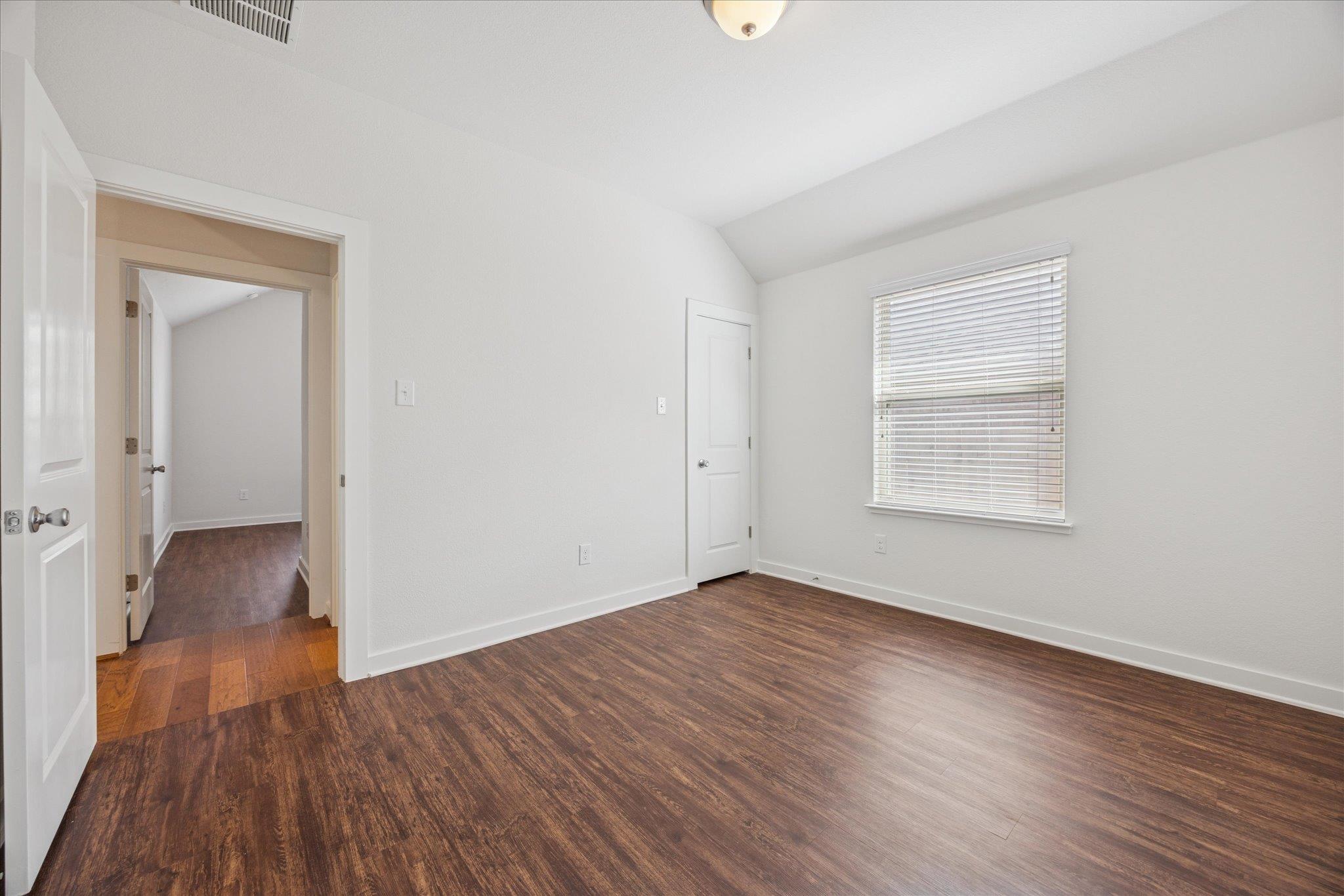 155 Tailwind Dr, Kyle, TX 78640