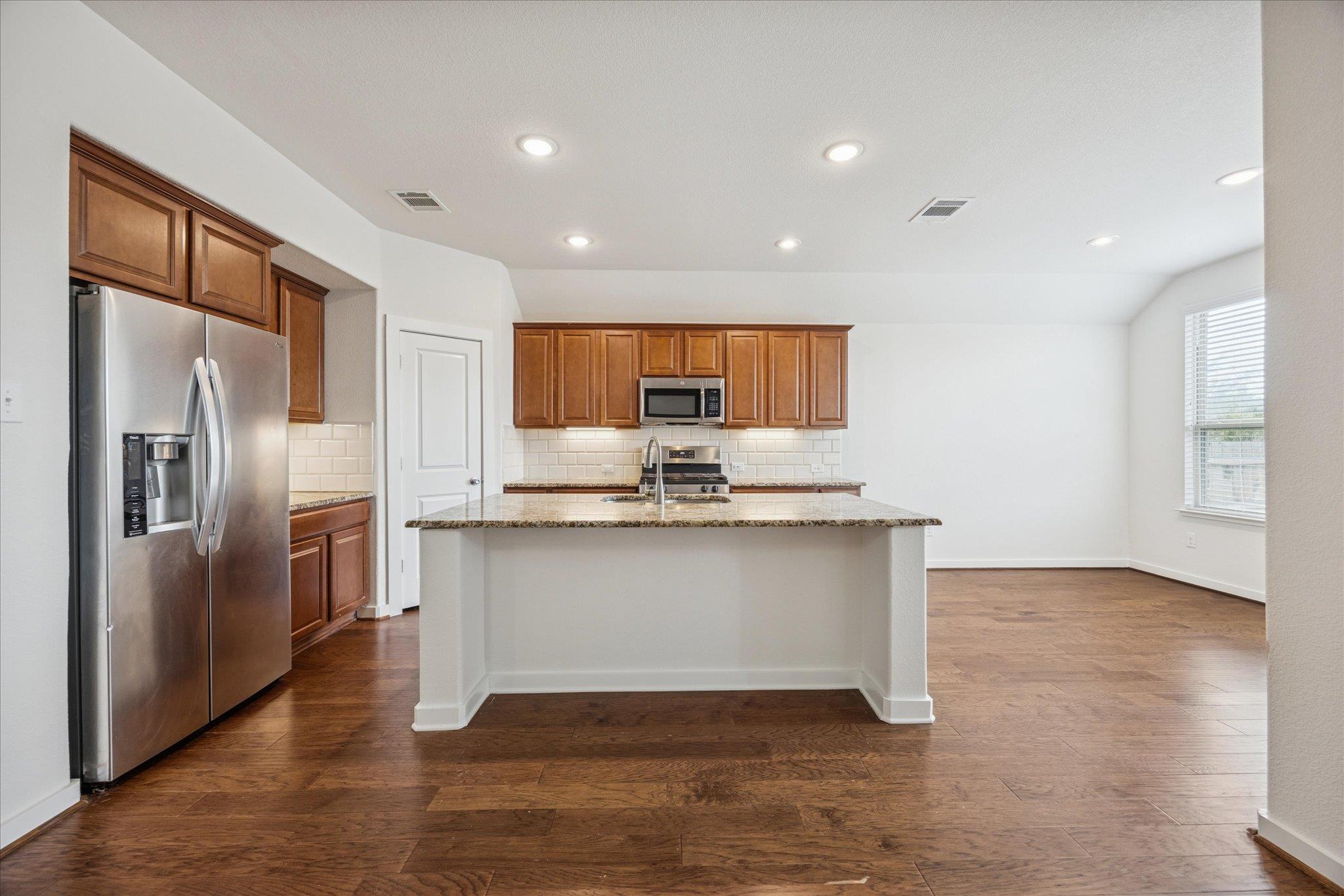 155 Tailwind Dr, Kyle, TX 78640