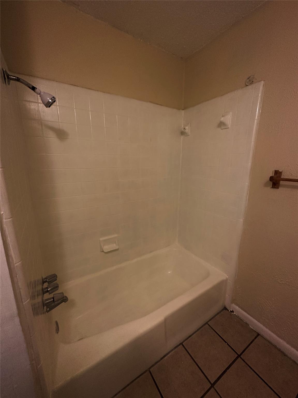 207 W William Cannon Dr, Austin, TX 78745