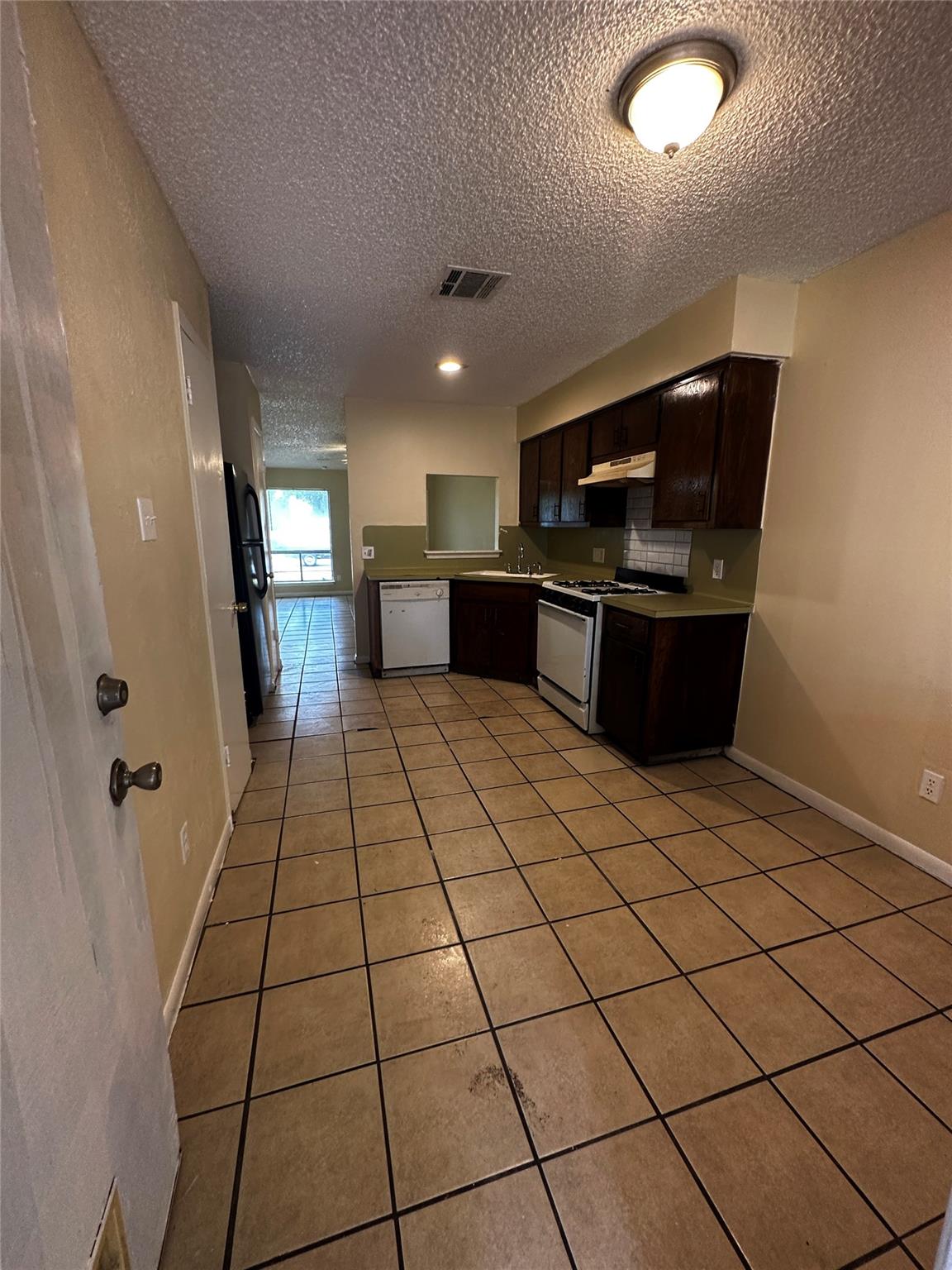 207 W William Cannon Dr, Austin, TX 78745