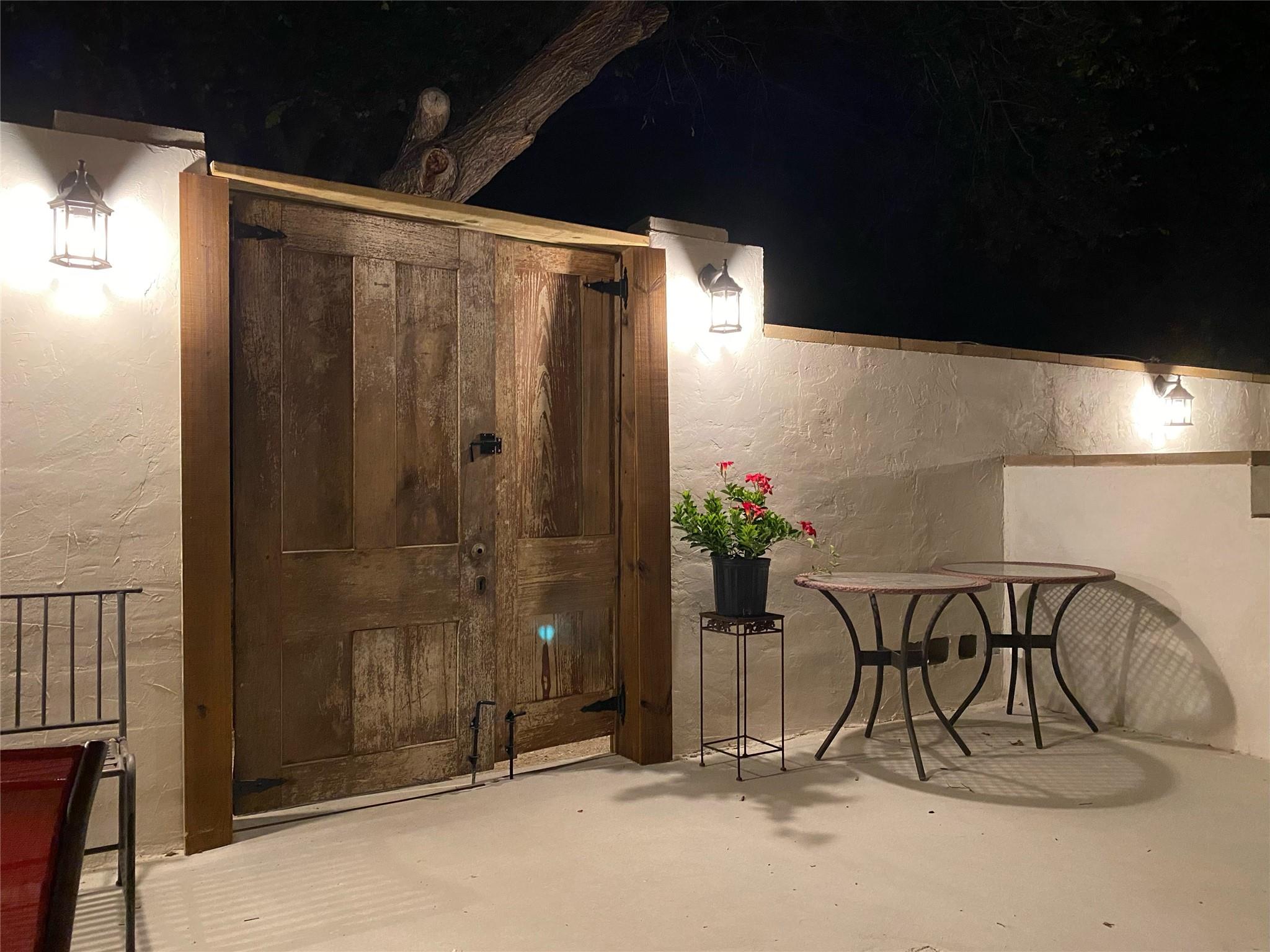 127 Bogie Dr, San Marcos, TX 78666