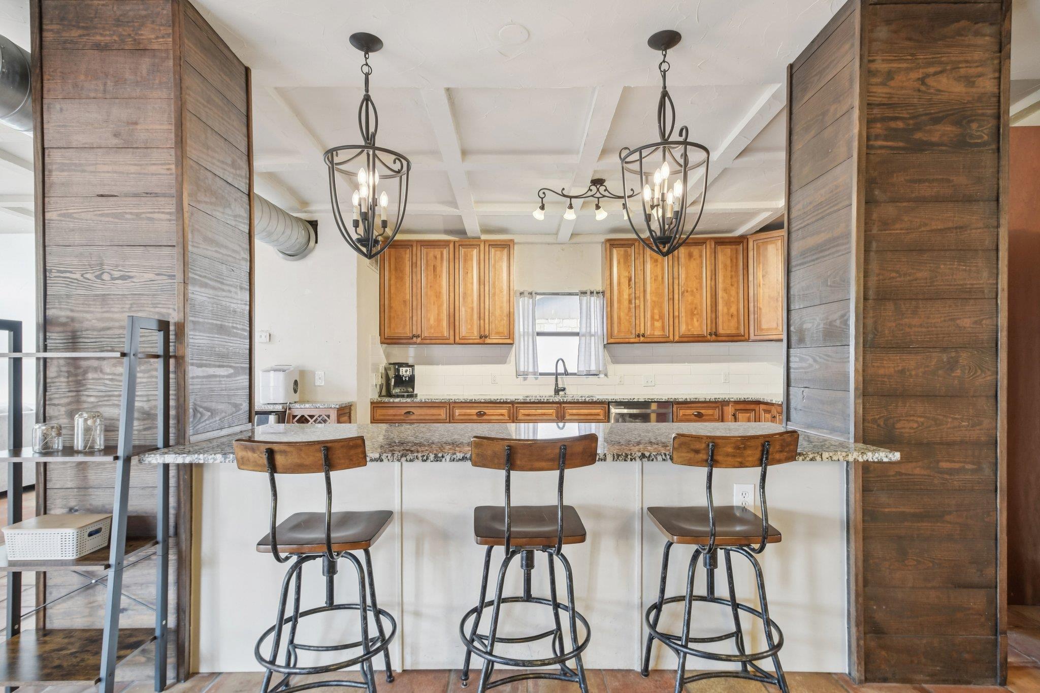 127 Bogie Dr, San Marcos, TX 78666