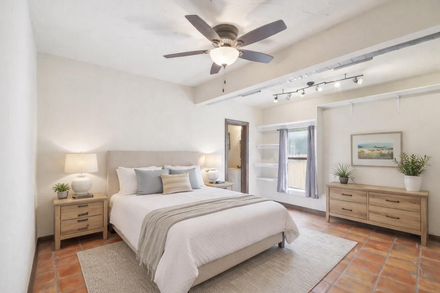 127 Bogie Dr, San Marcos, TX 78666