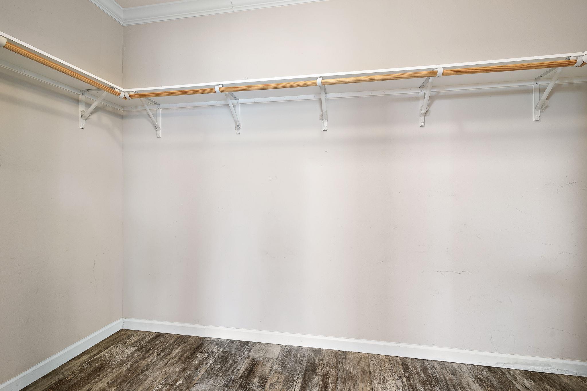 960 County Road 323A, Liberty Hill, TX 78634