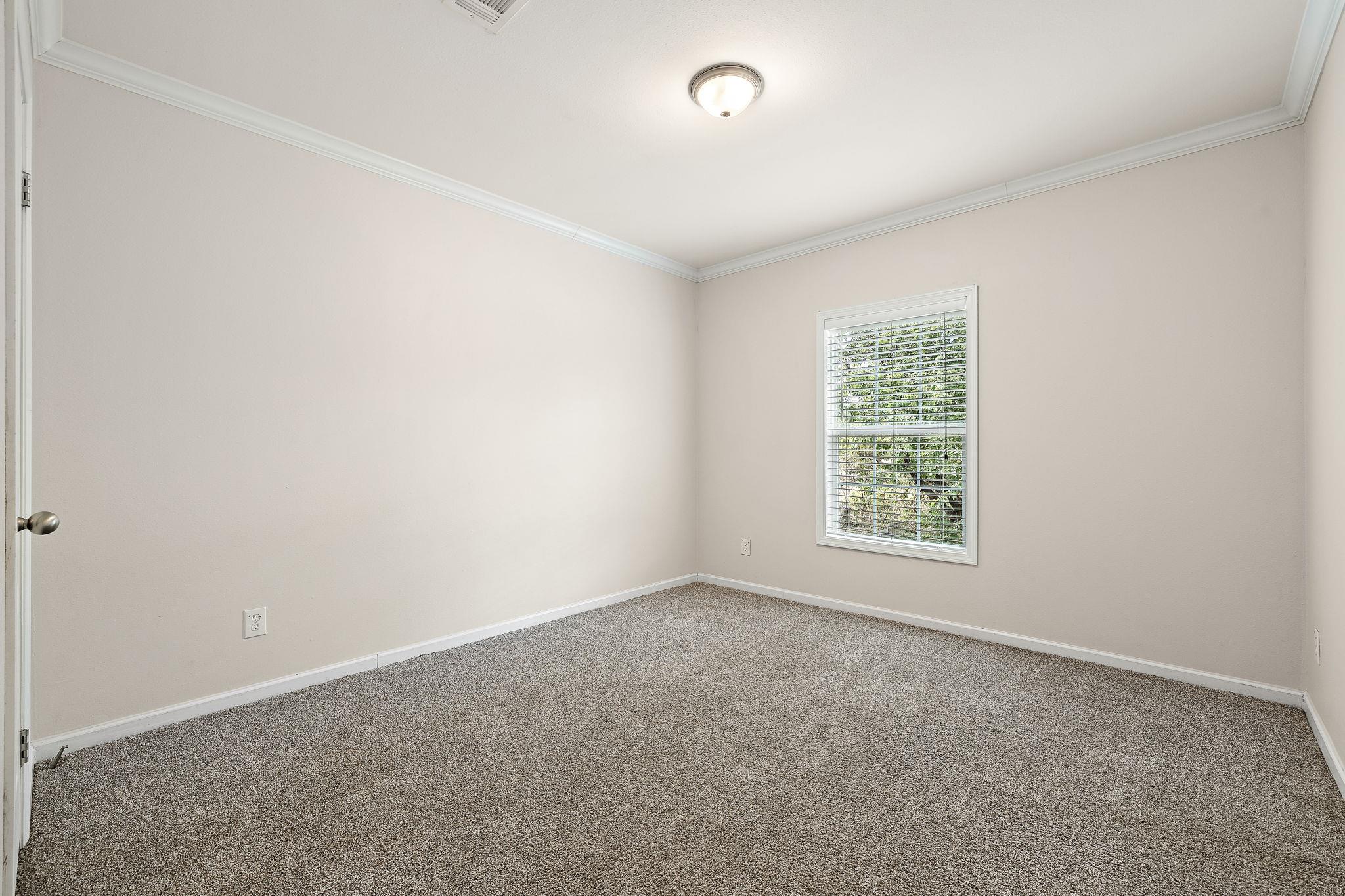 960 County Road 323A, Liberty Hill, TX 78634