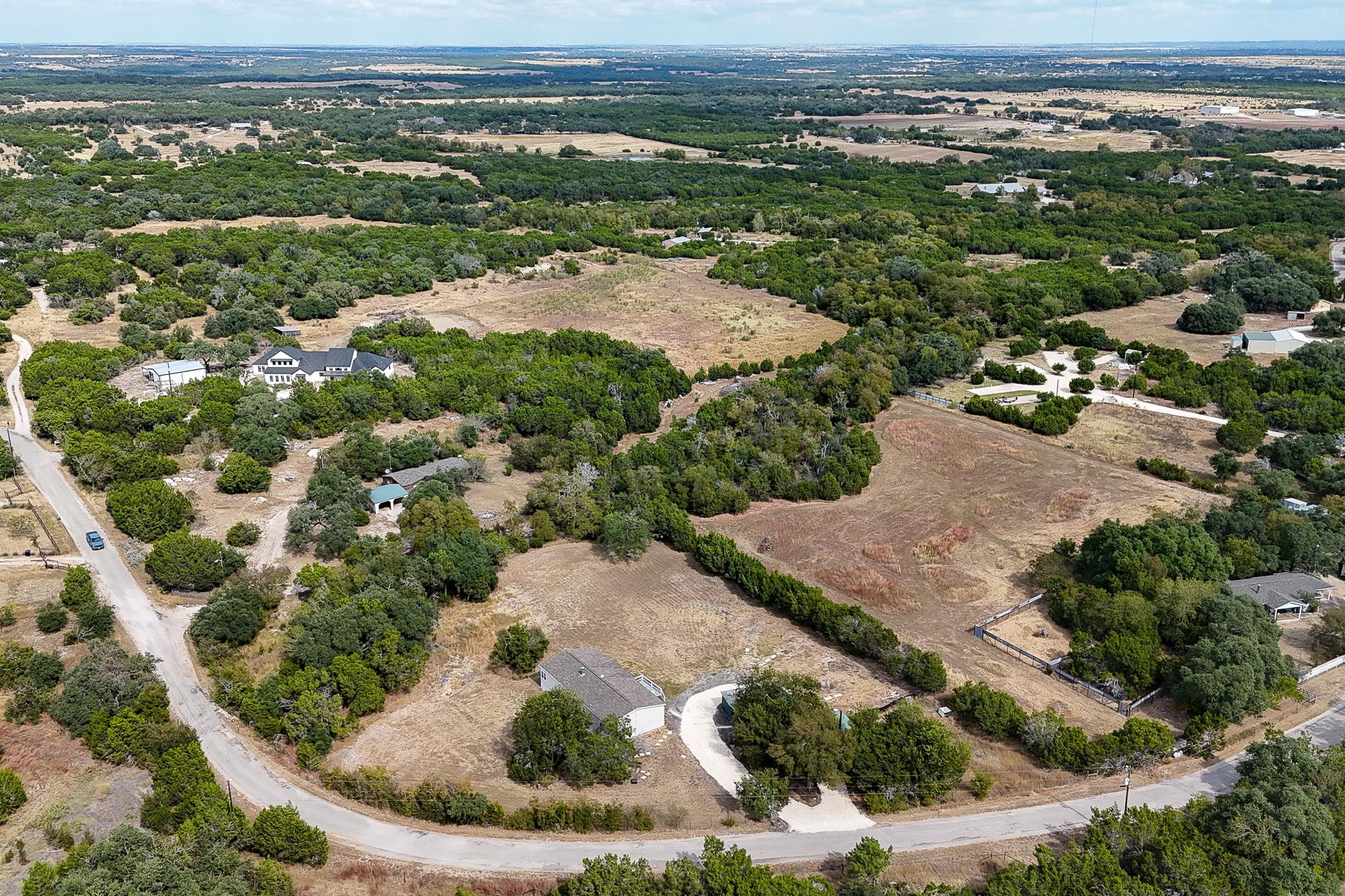 960 County Road 323A, Liberty Hill, TX 78634