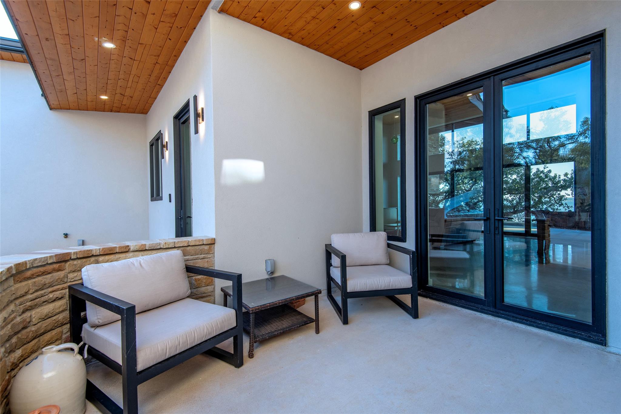 247 Peninsula Dr, Burnet, TX 78611