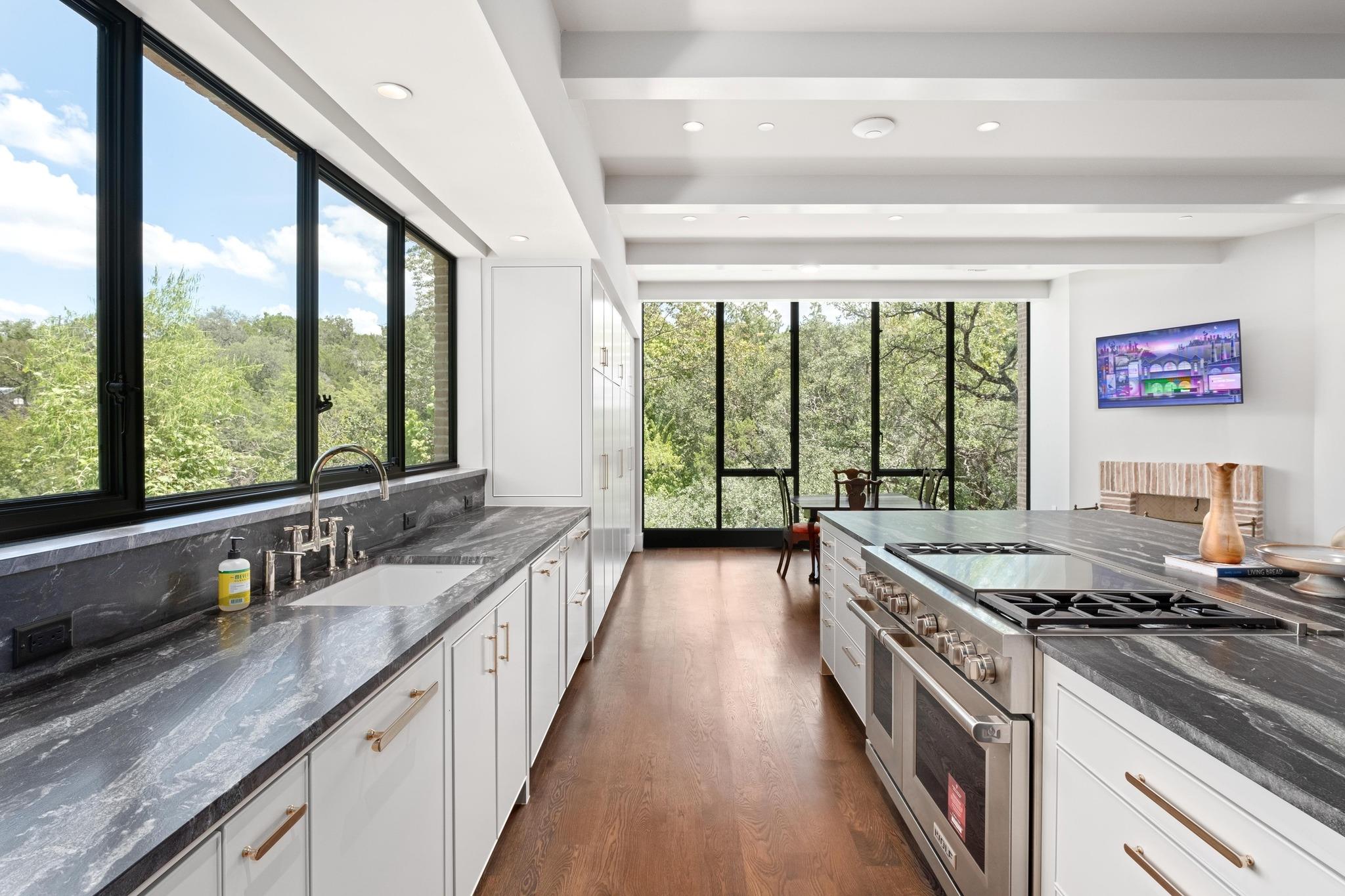 4500 River Wood Ct, Austin, TX 78731