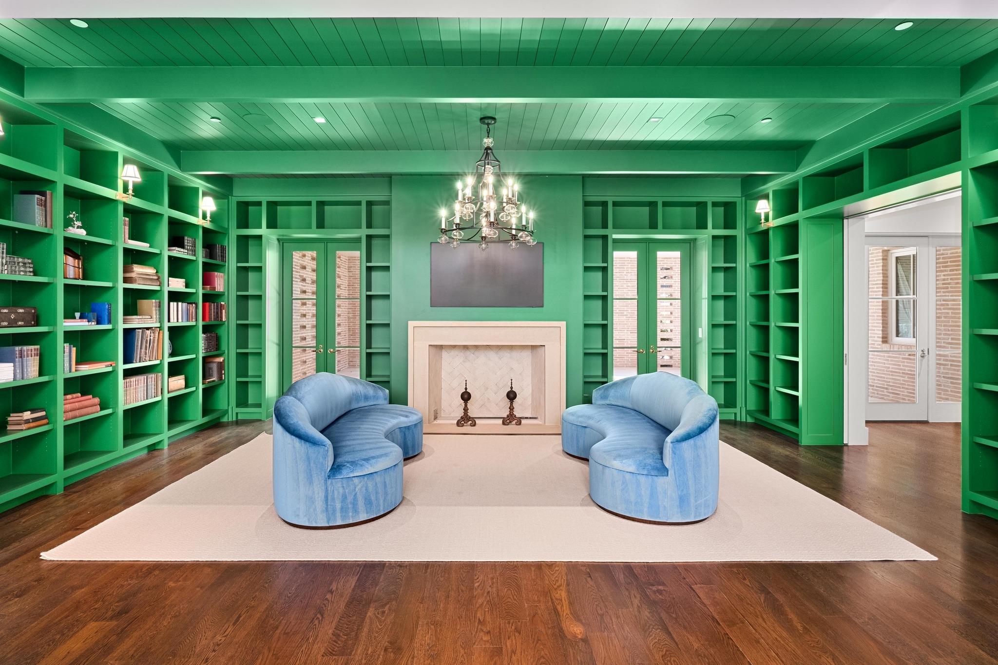 4500 River Wood Ct, Austin, TX 78731