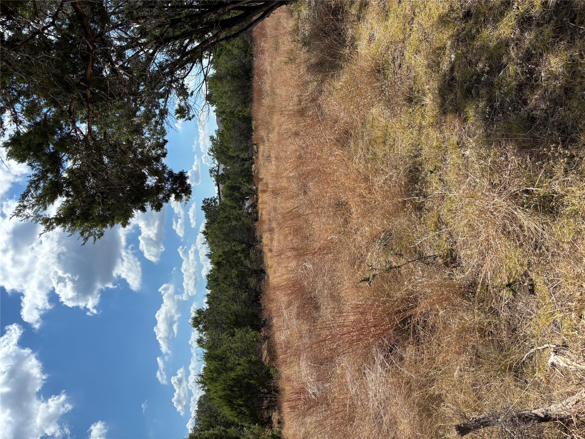 28 Meadow Oaks Ct, Wimberley, TX 78676