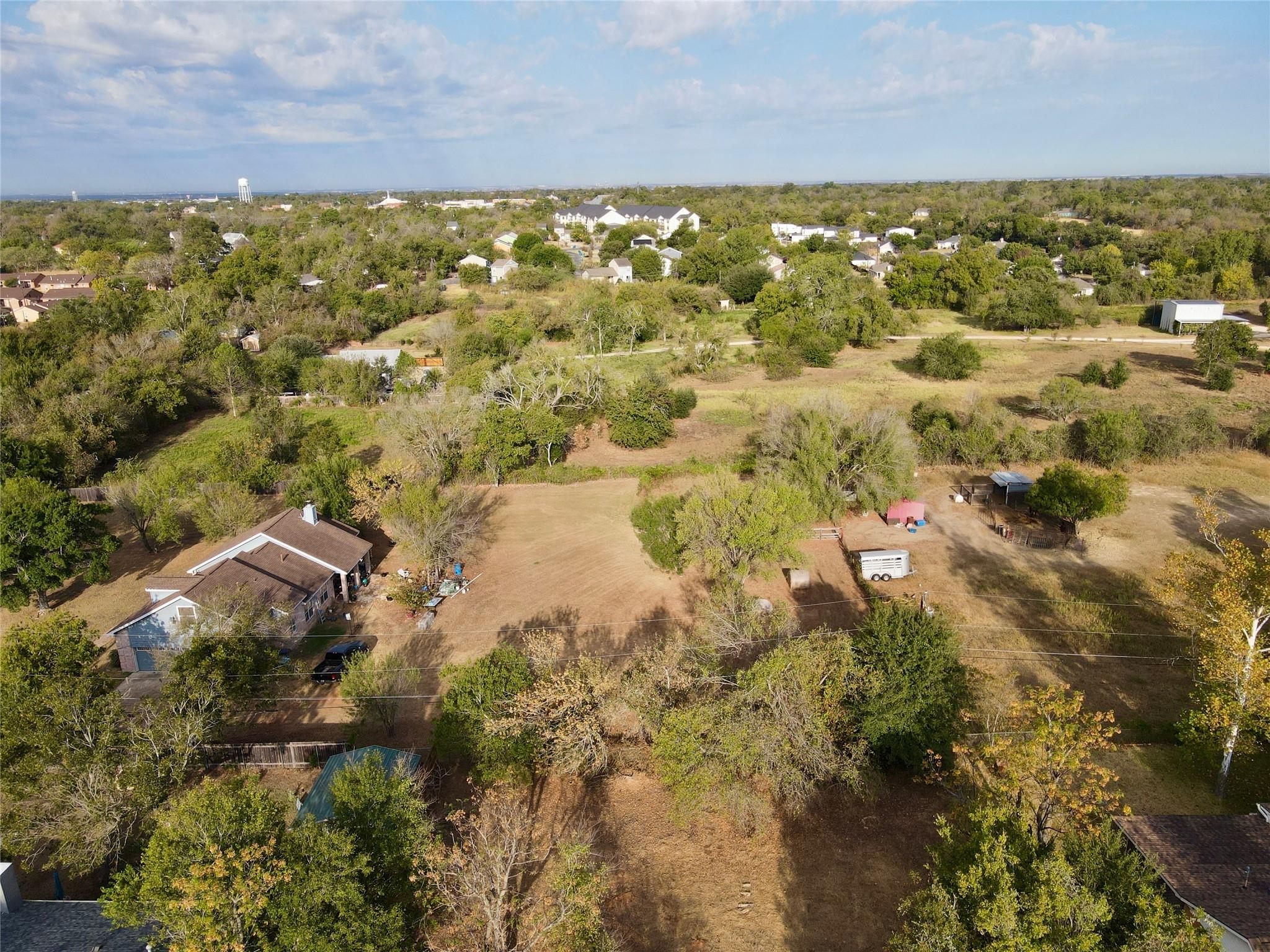 112 Plum Dr, Elgin, TX 78621