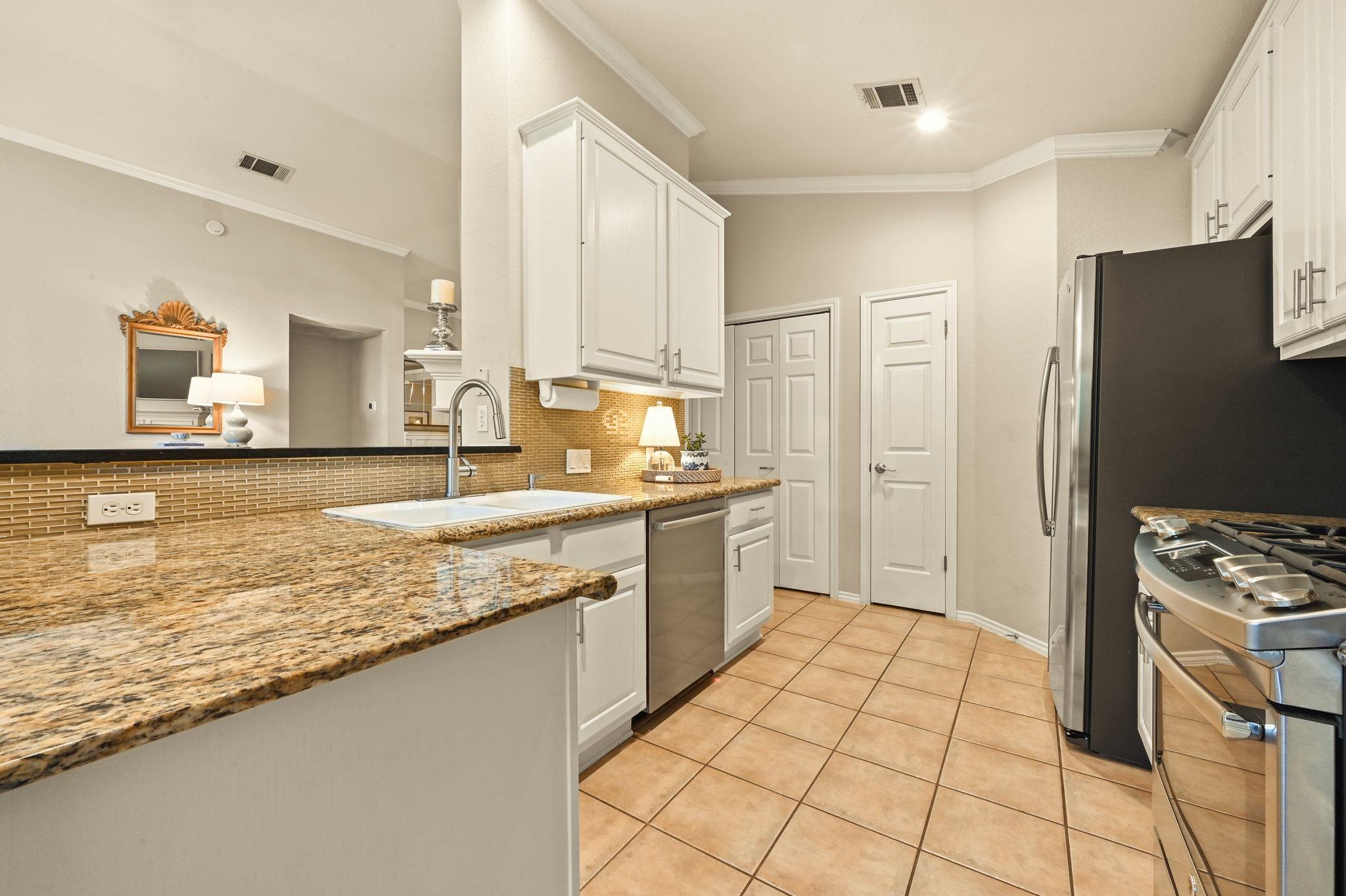 5400 Painted Shield Dr, Austin, TX 78735