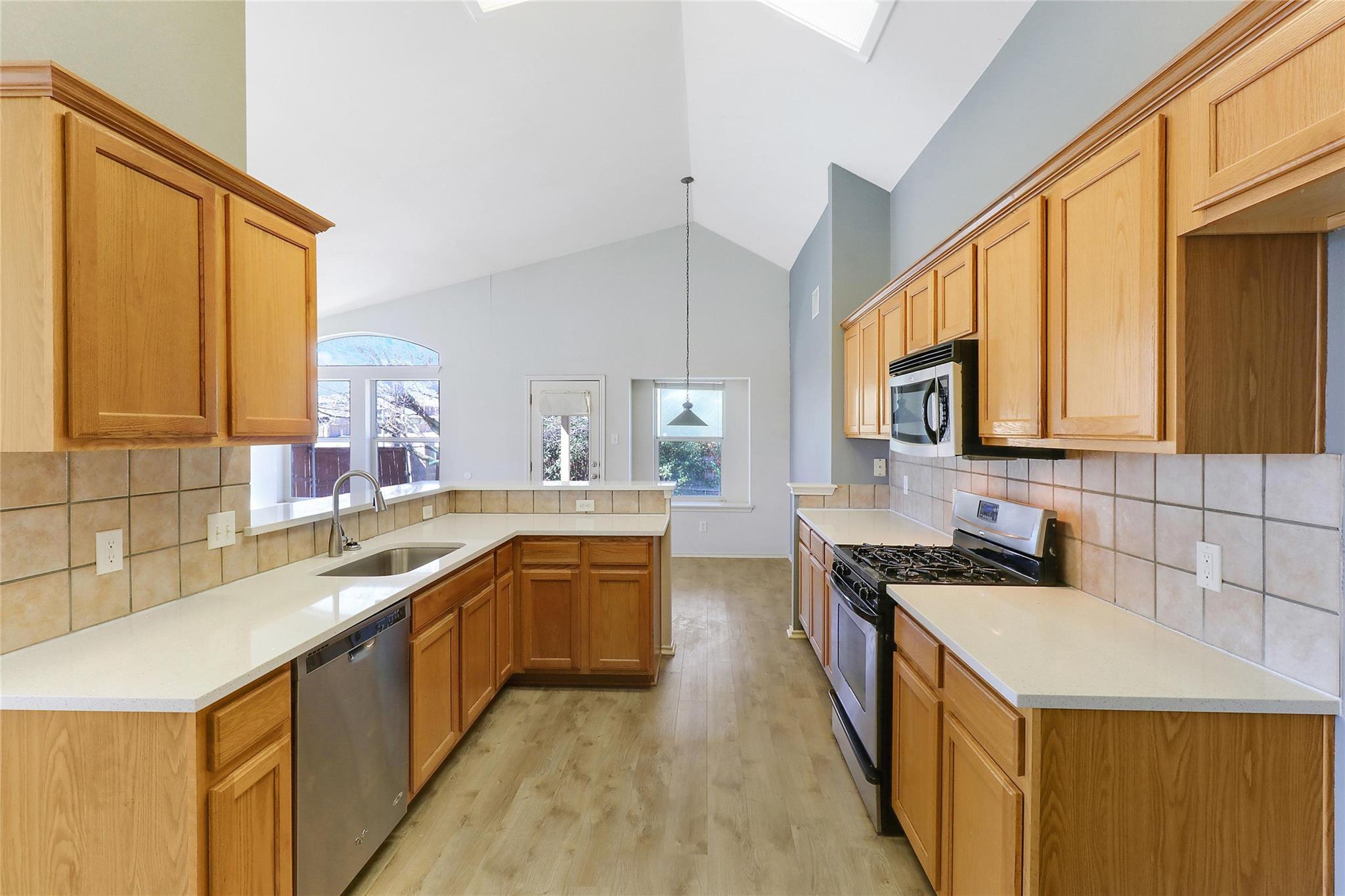 17300 Zola Ln, Round Rock, TX 78664