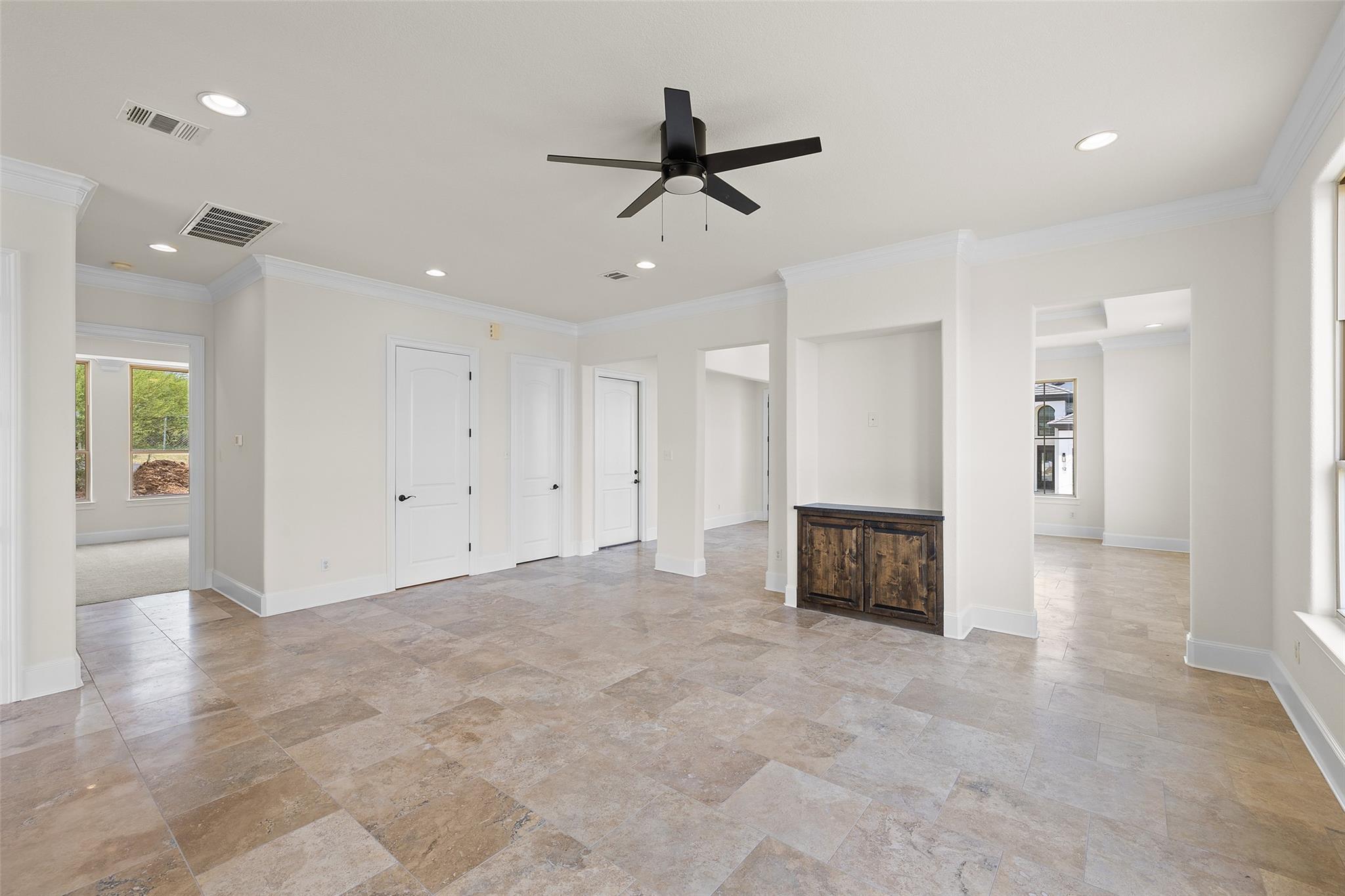 711 N Paleface Ranch Rd # 6, Spicewood, TX 78669