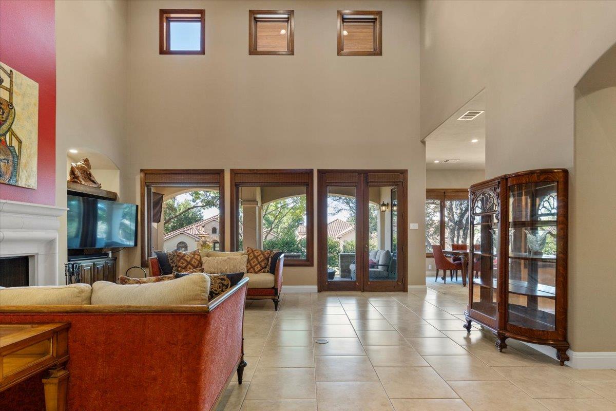 19 San Savio Ct, Austin, TX 78738