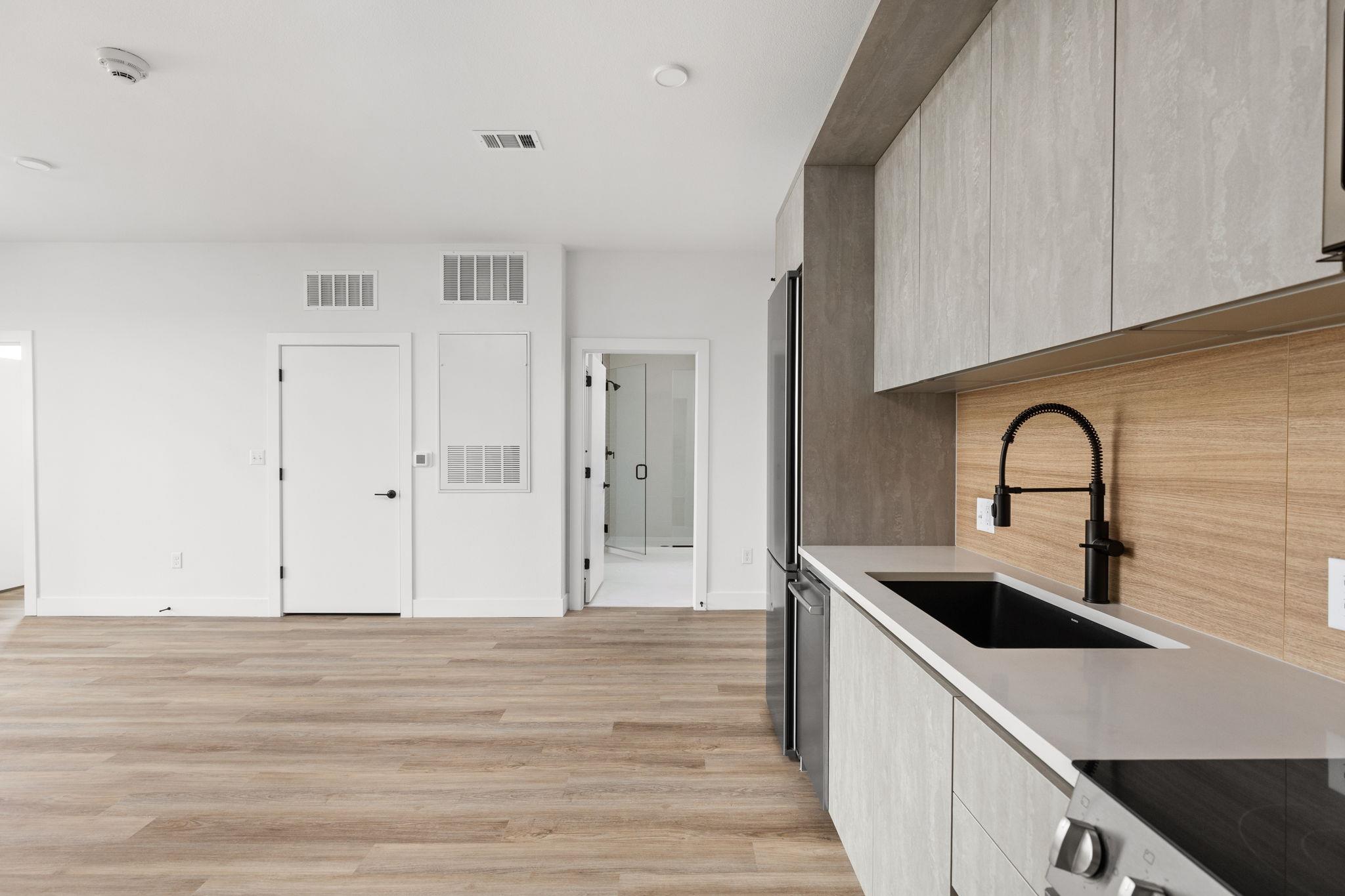 4315 S Congress Ave # 523, Austin, TX 78745