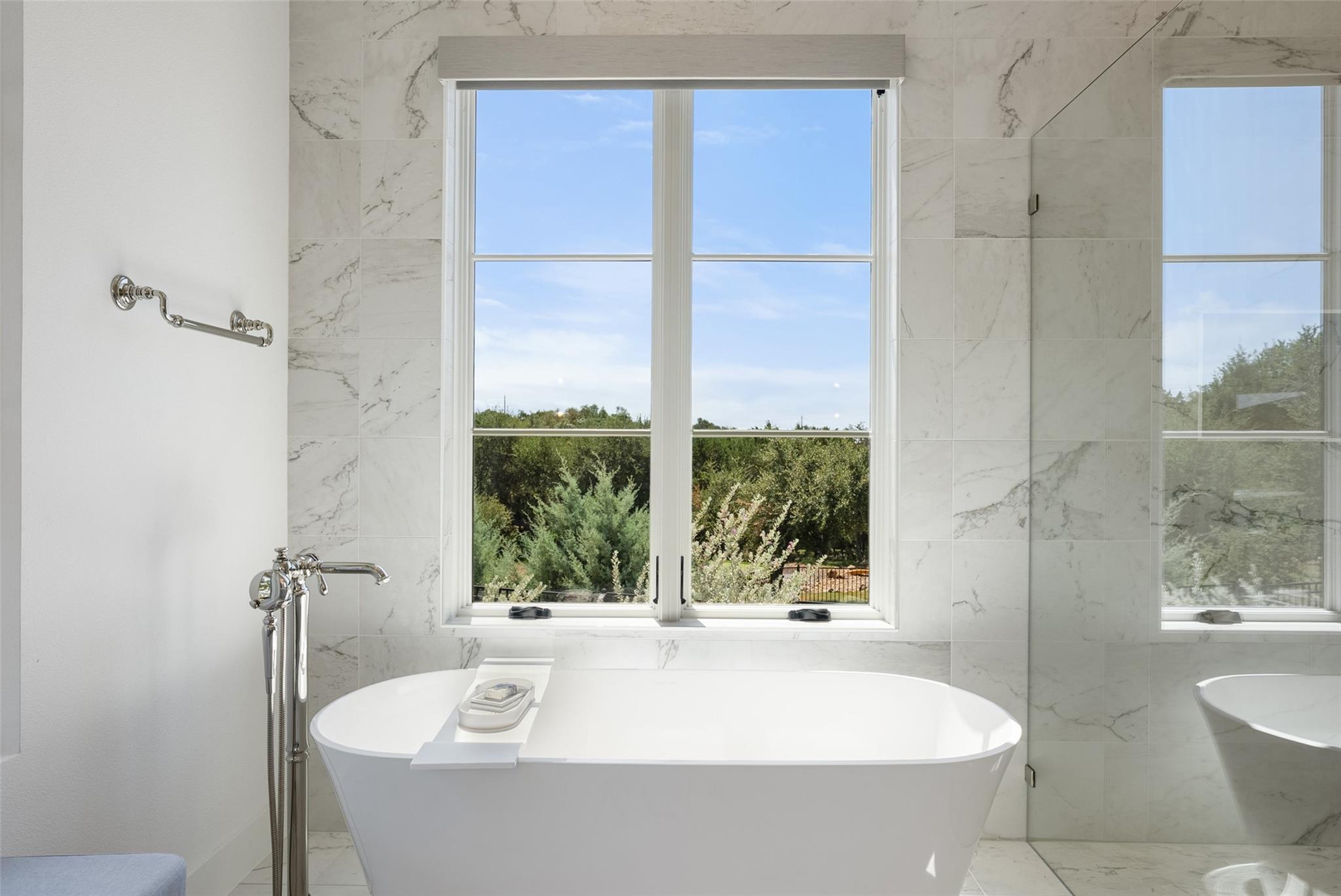 15236 Grumbles Ln, Austin, TX 78738