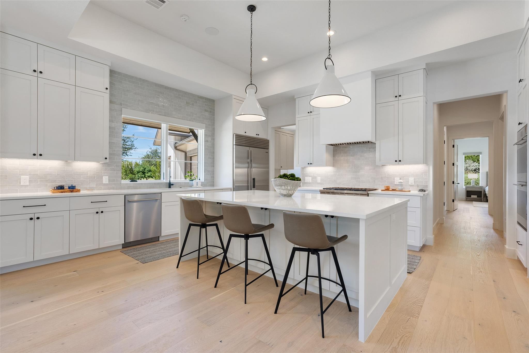 15236 Grumbles Ln, Austin, TX 78738