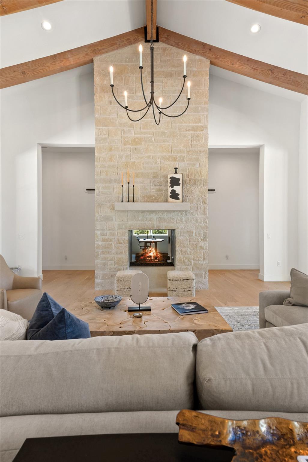 15236 Grumbles Ln, Austin, TX 78738