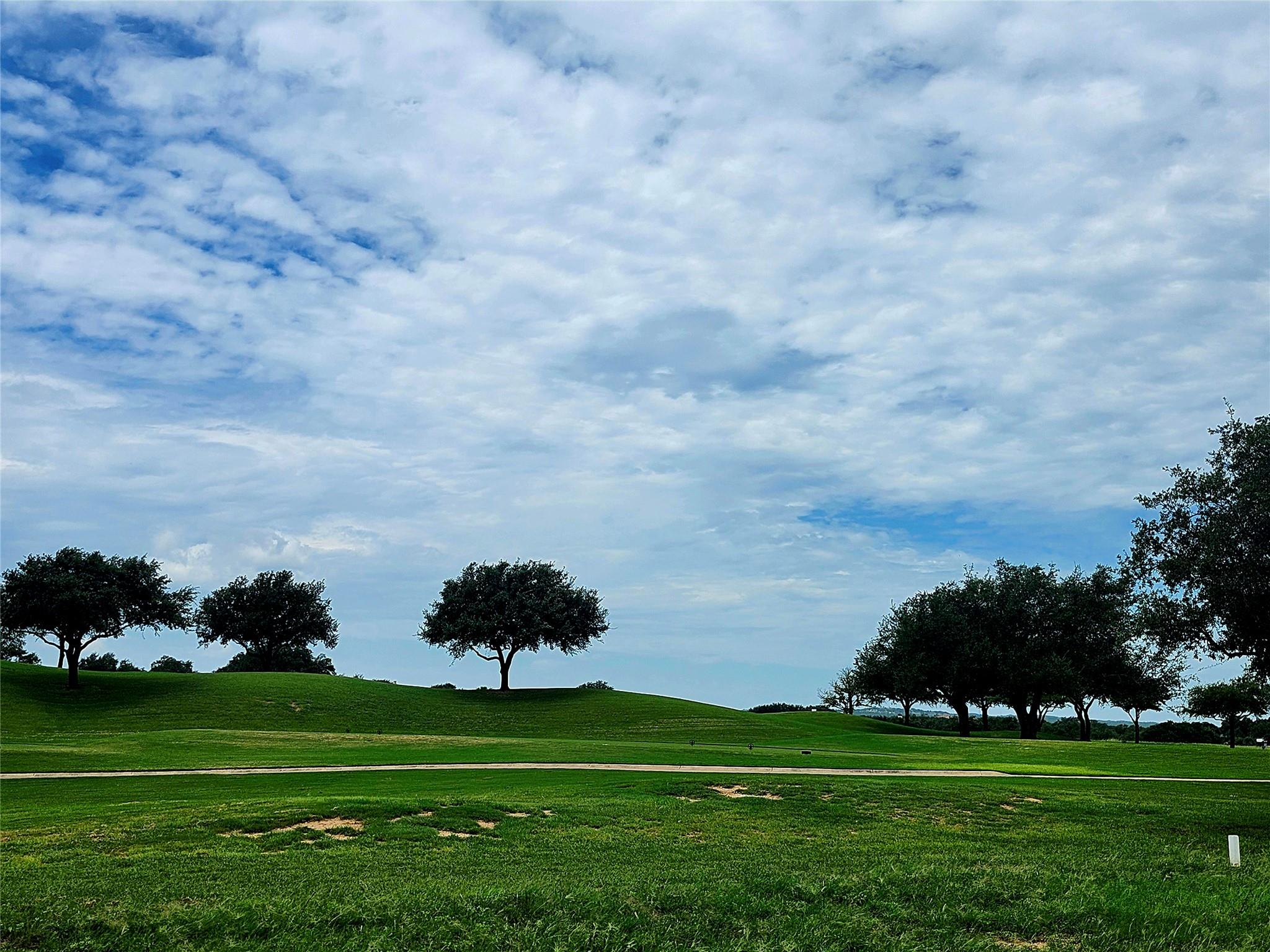 3317 Kahala Sunset Dr, Spicewood, TX 78669