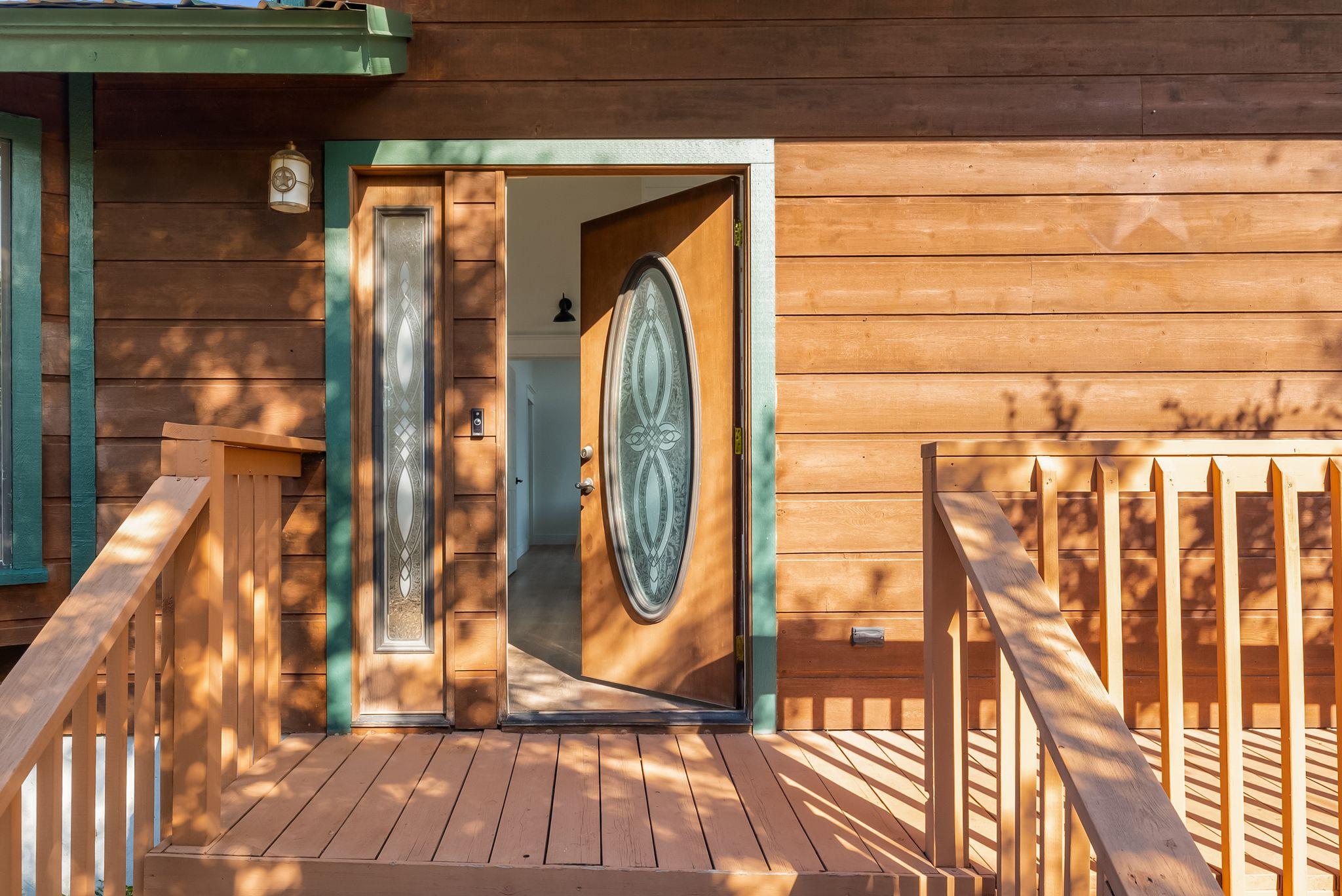 18300 West Rim Dr, Jonestown, TX 78645