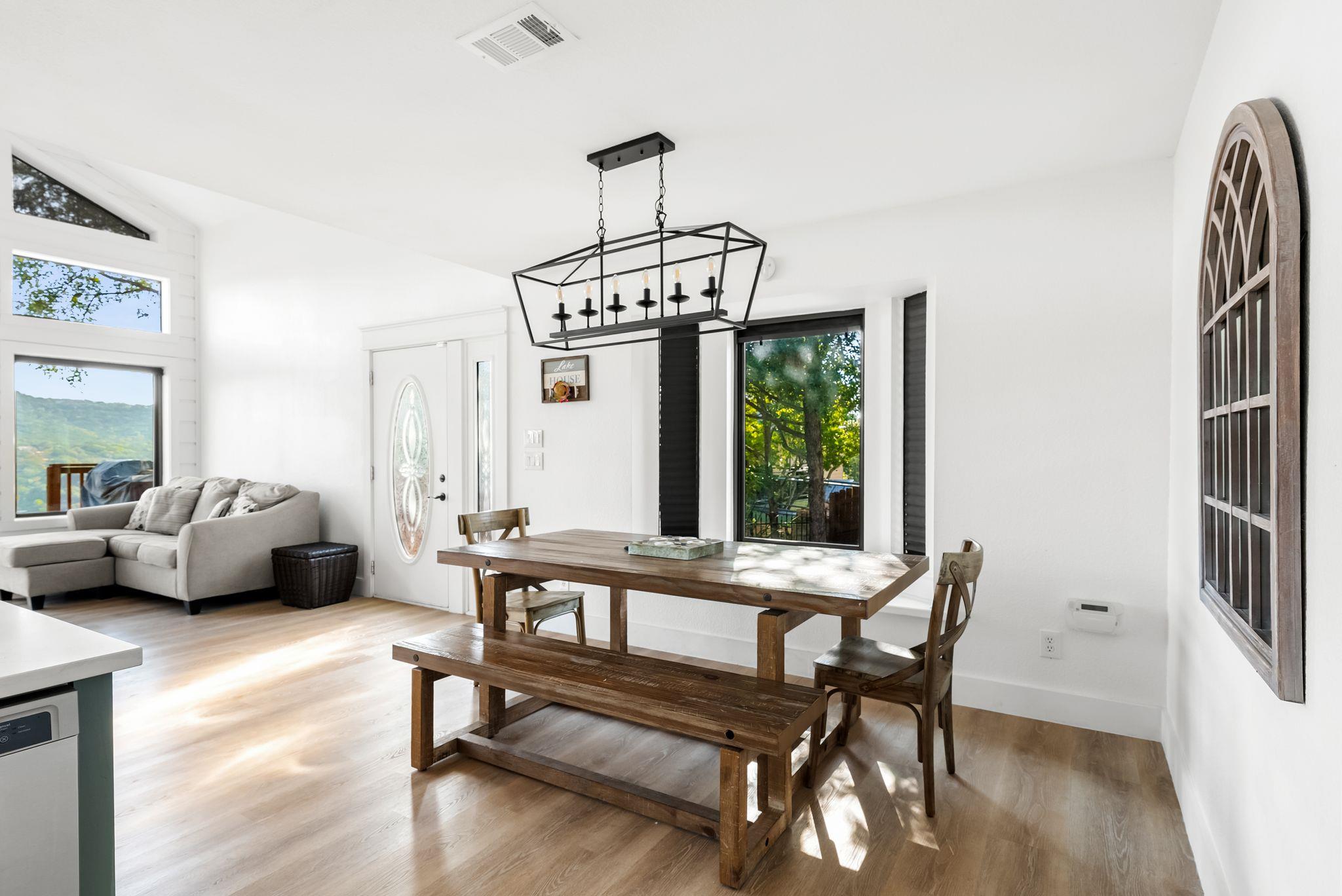 18300 West Rim Dr, Jonestown, TX 78645