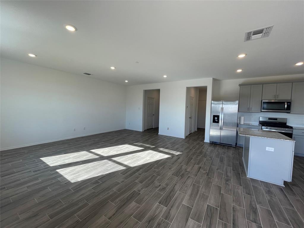 148 Bennington Dr, Liberty Hill, TX 78642